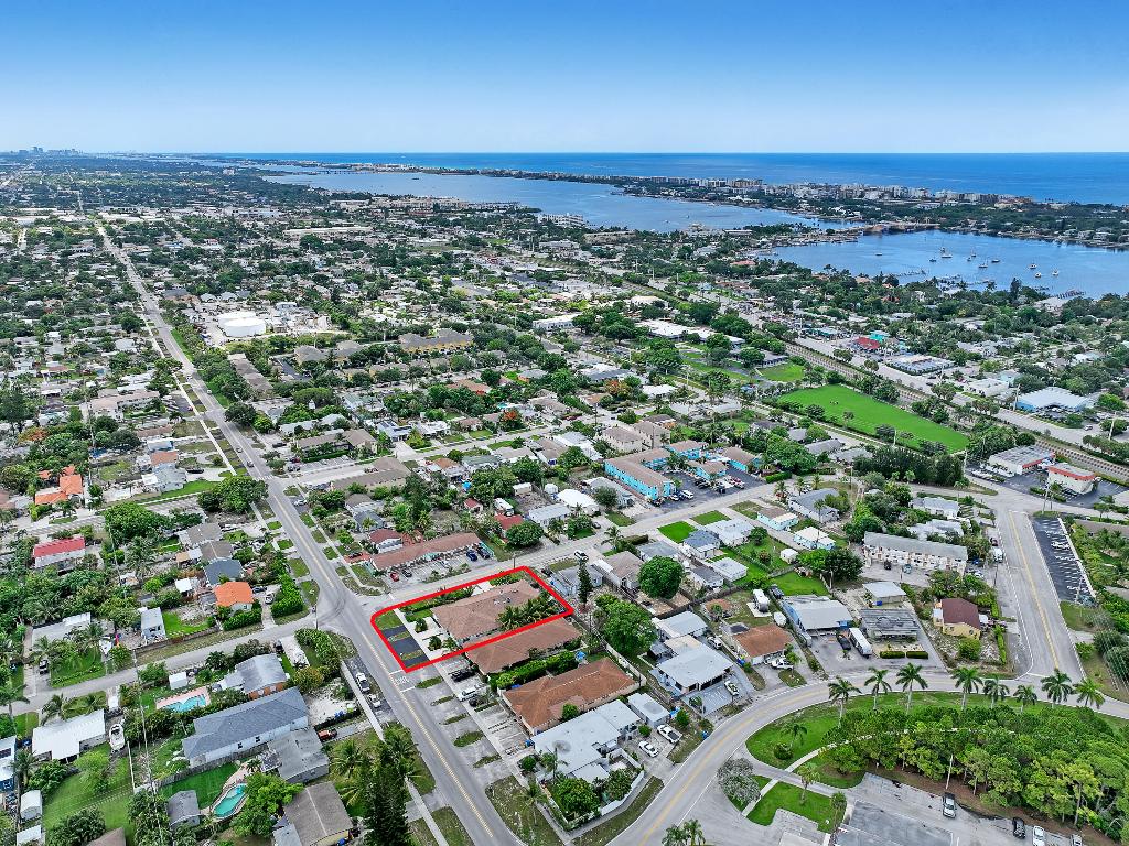 540 W Perry Street #1