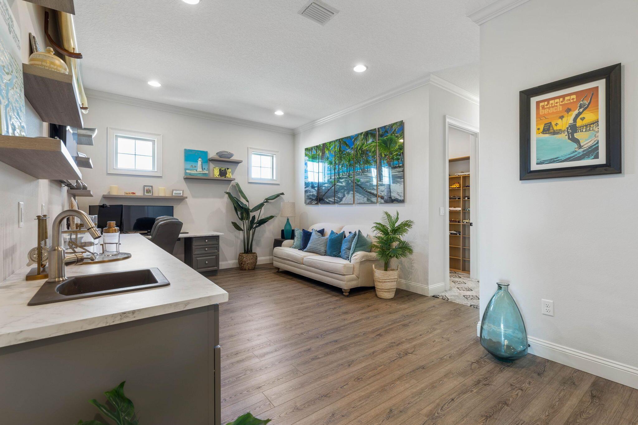 2035 S Flagler Avenue