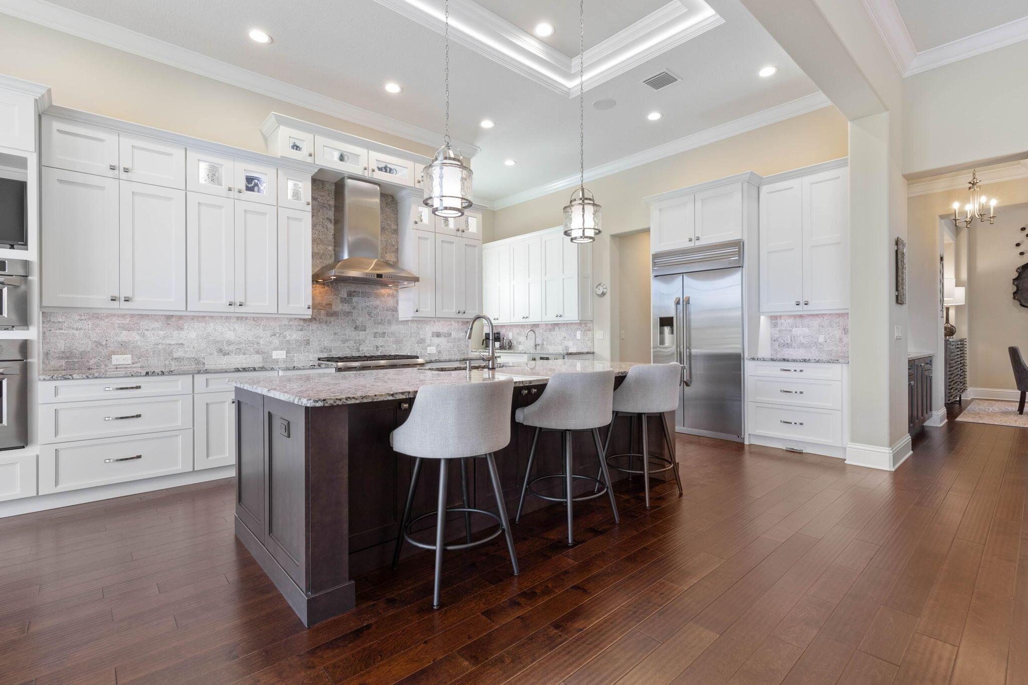 27 Cypresswood Drive S