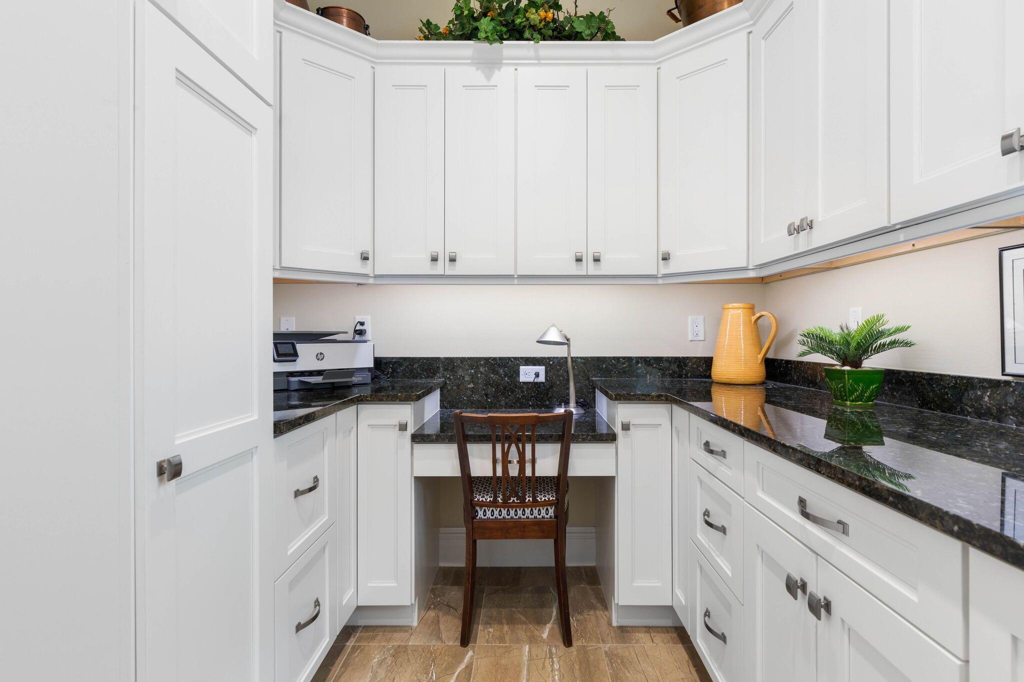 27 Cypresswood Drive S