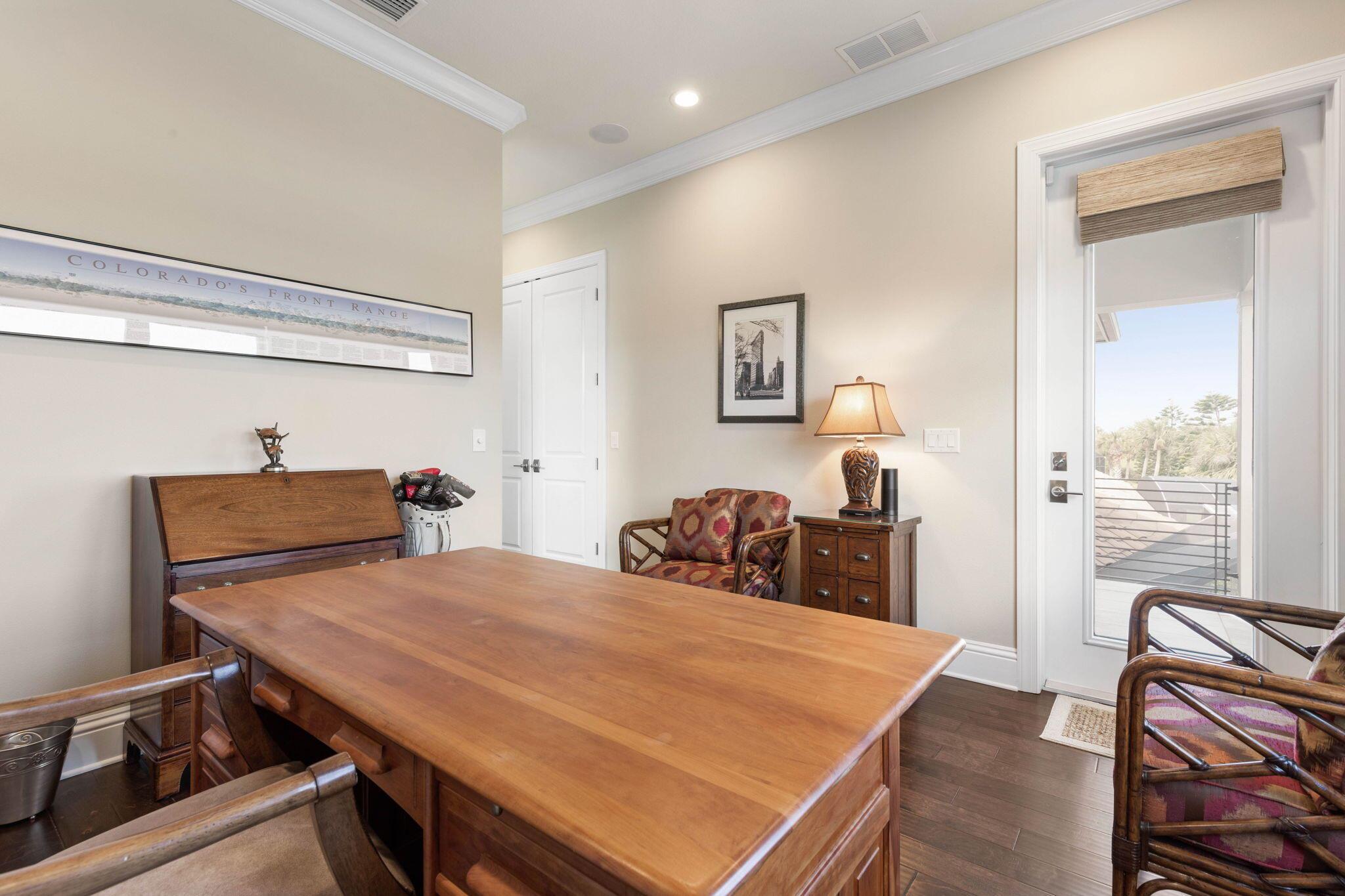 27 Cypresswood Drive S