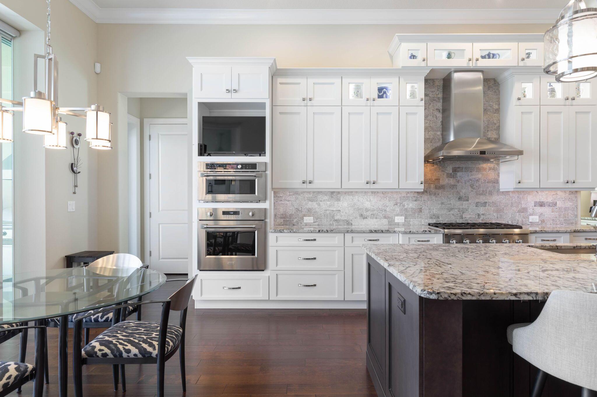 27 Cypresswood Drive S