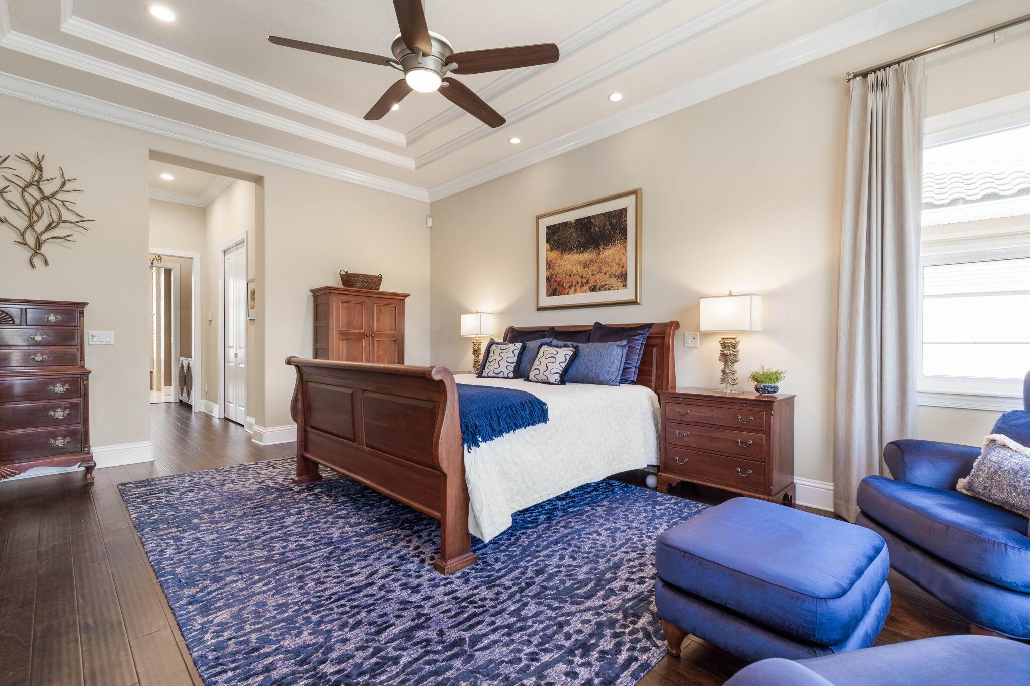 27 Cypresswood Drive S