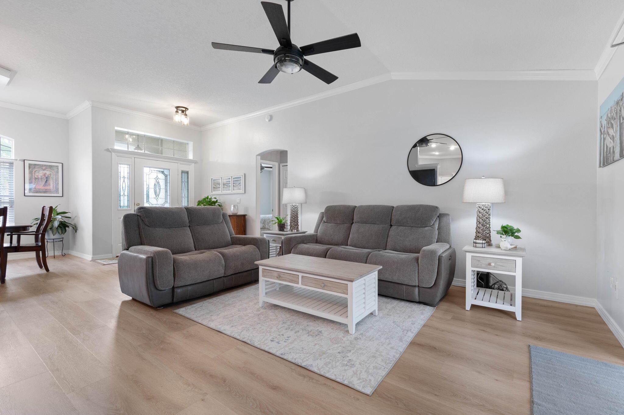 5 Point Pleasant Drive