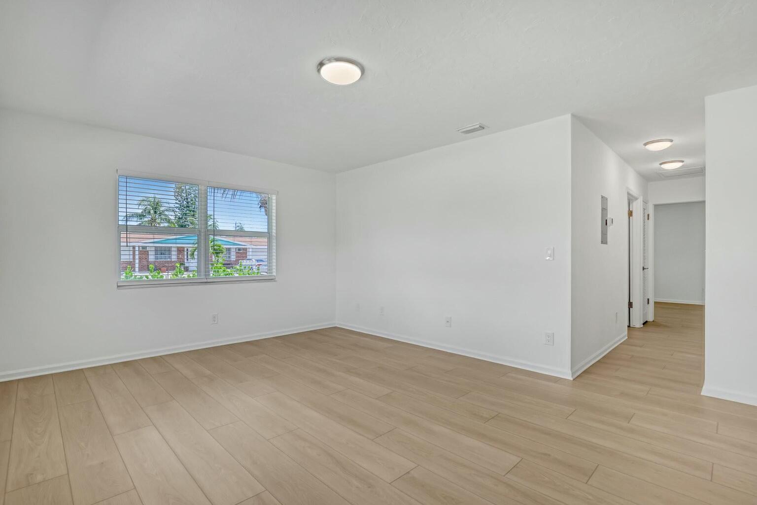 800 S Perry Street