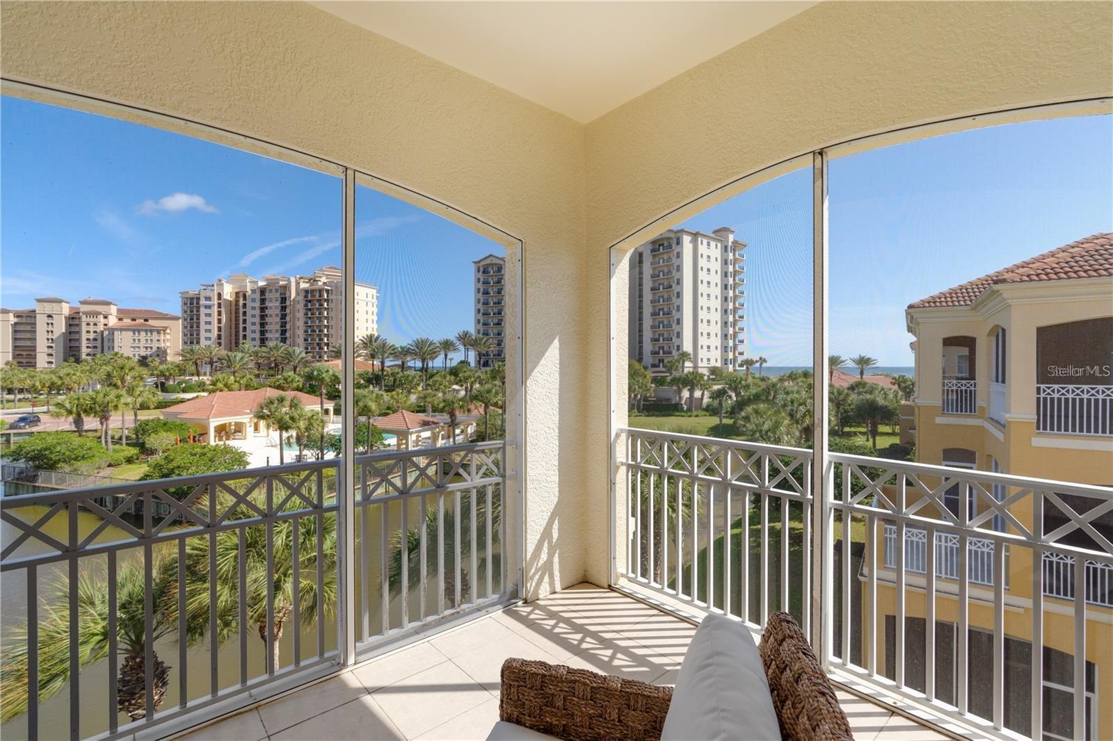 175 Avenue De La Mer 303