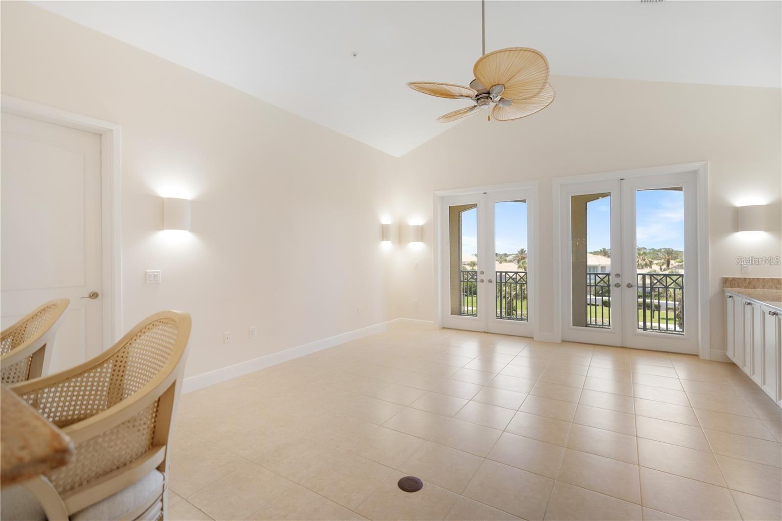 175 Avenue De La Mer 303