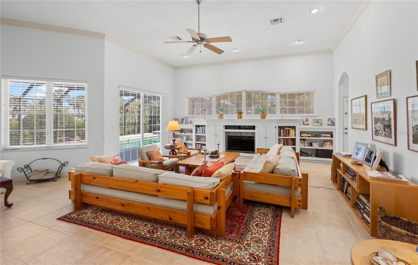 101 Island Estates Parkway
