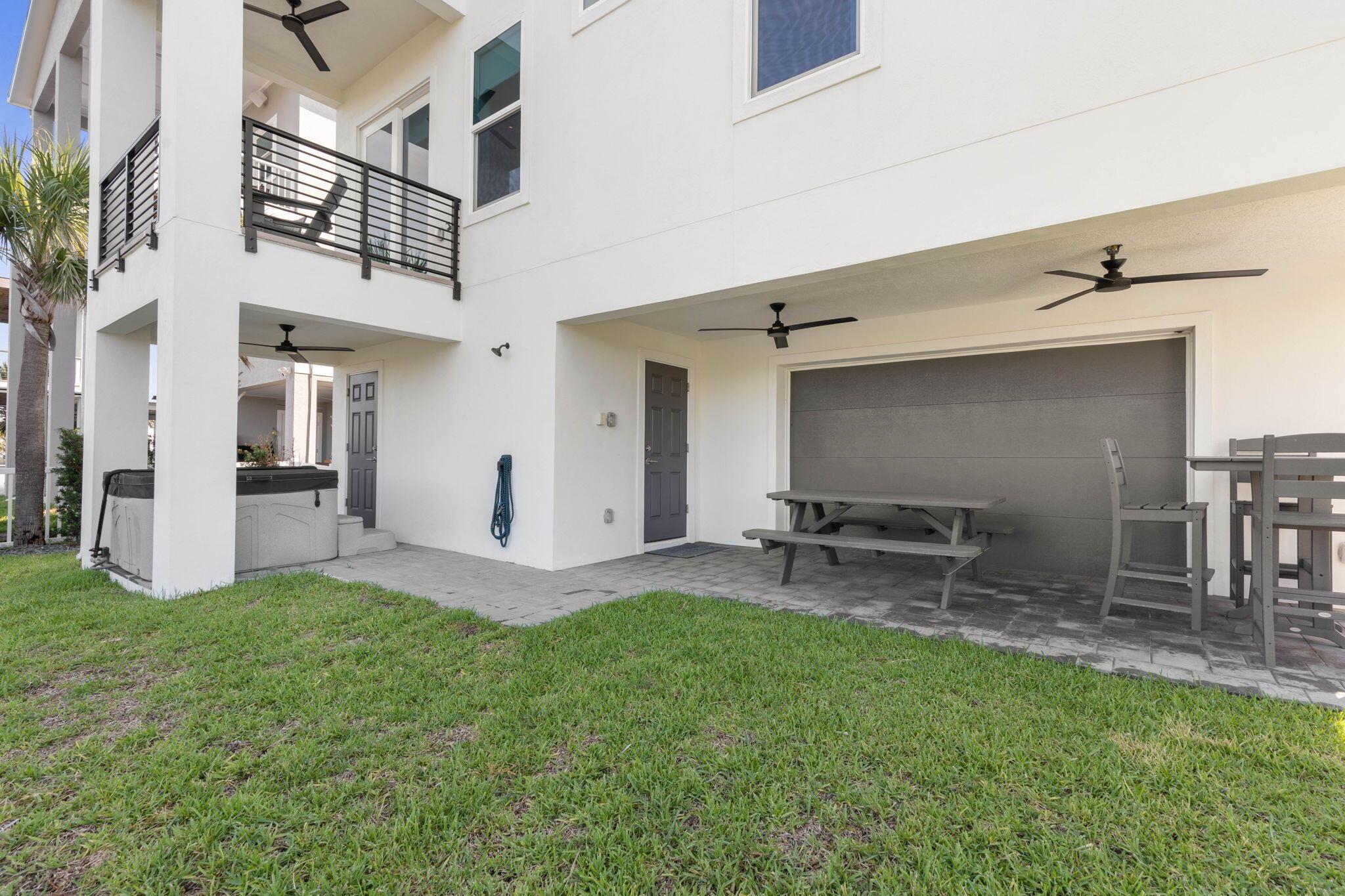 3538 N Ocean Shore Boulevard