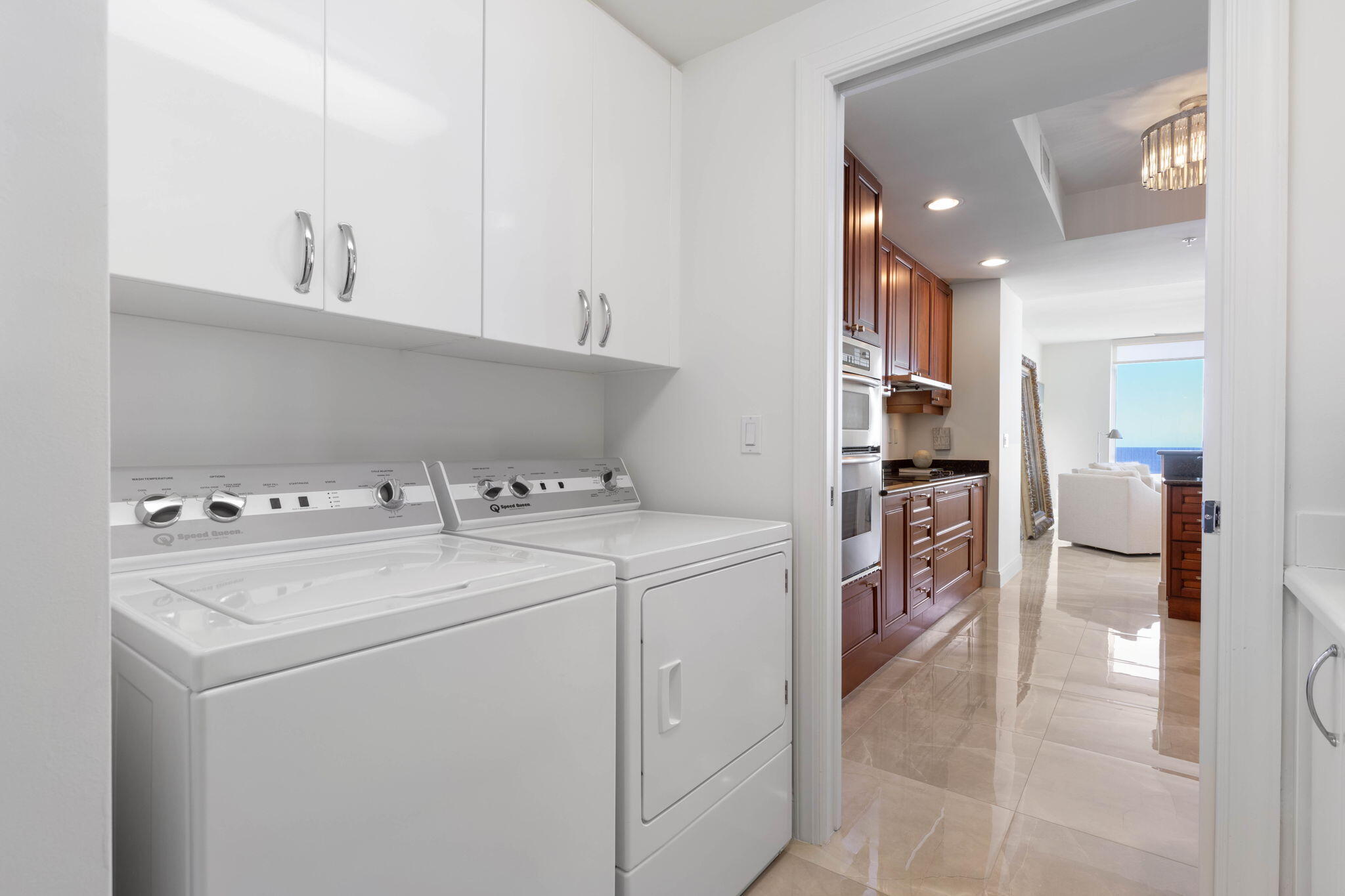 19 Avenue De La Mer 405