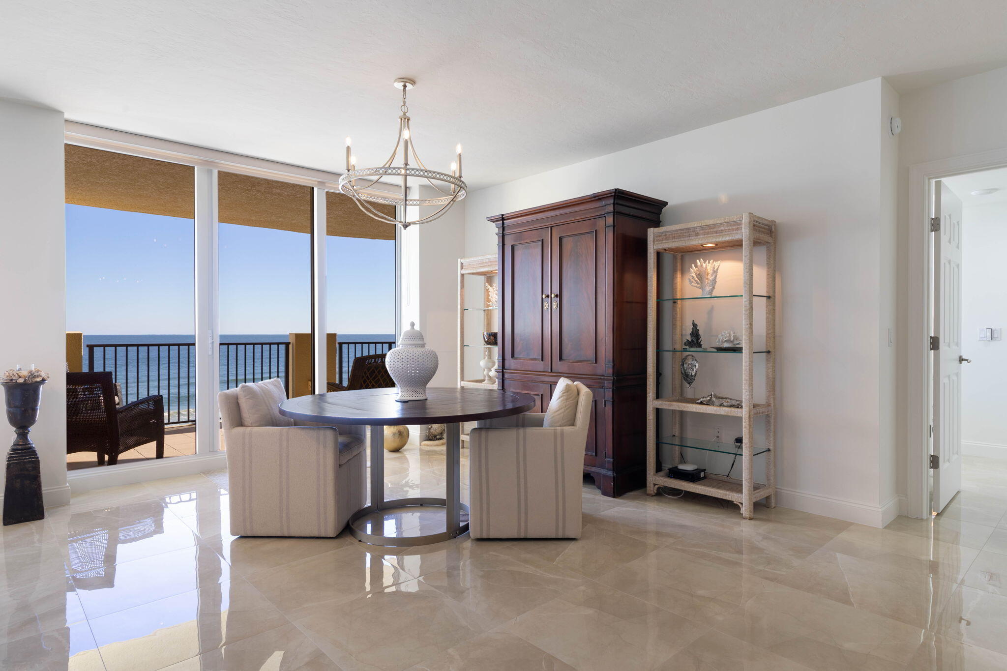 19 Avenue De La Mer 405