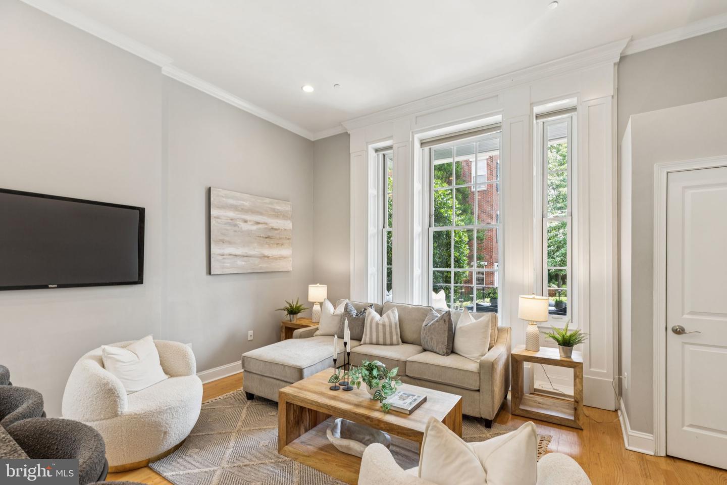 4 Governors Ct