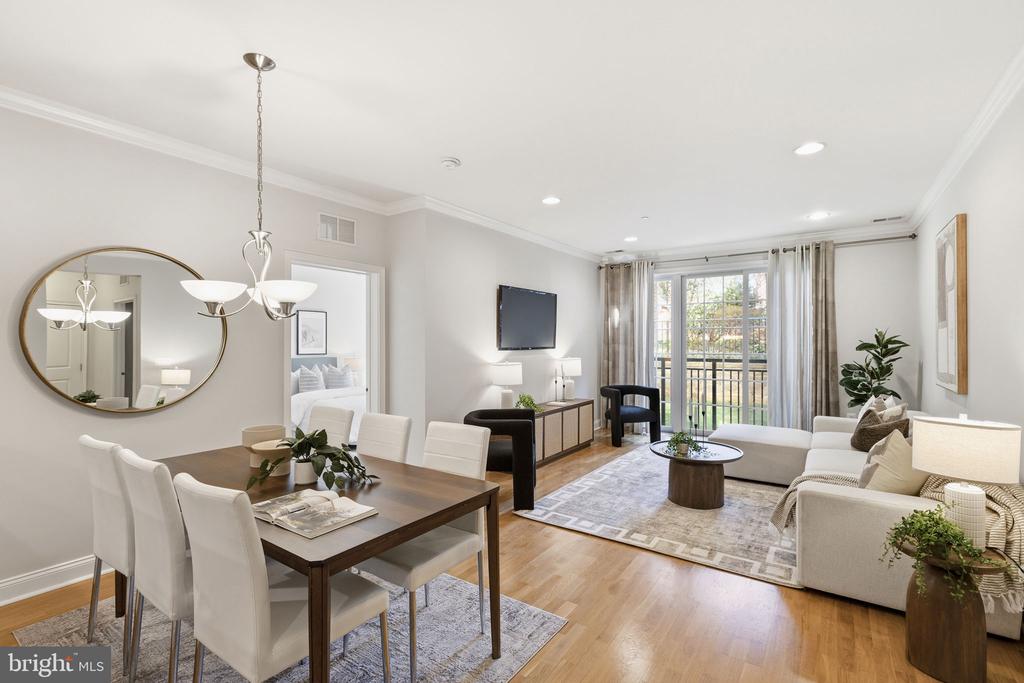 600 COMMODORE COURT 2604