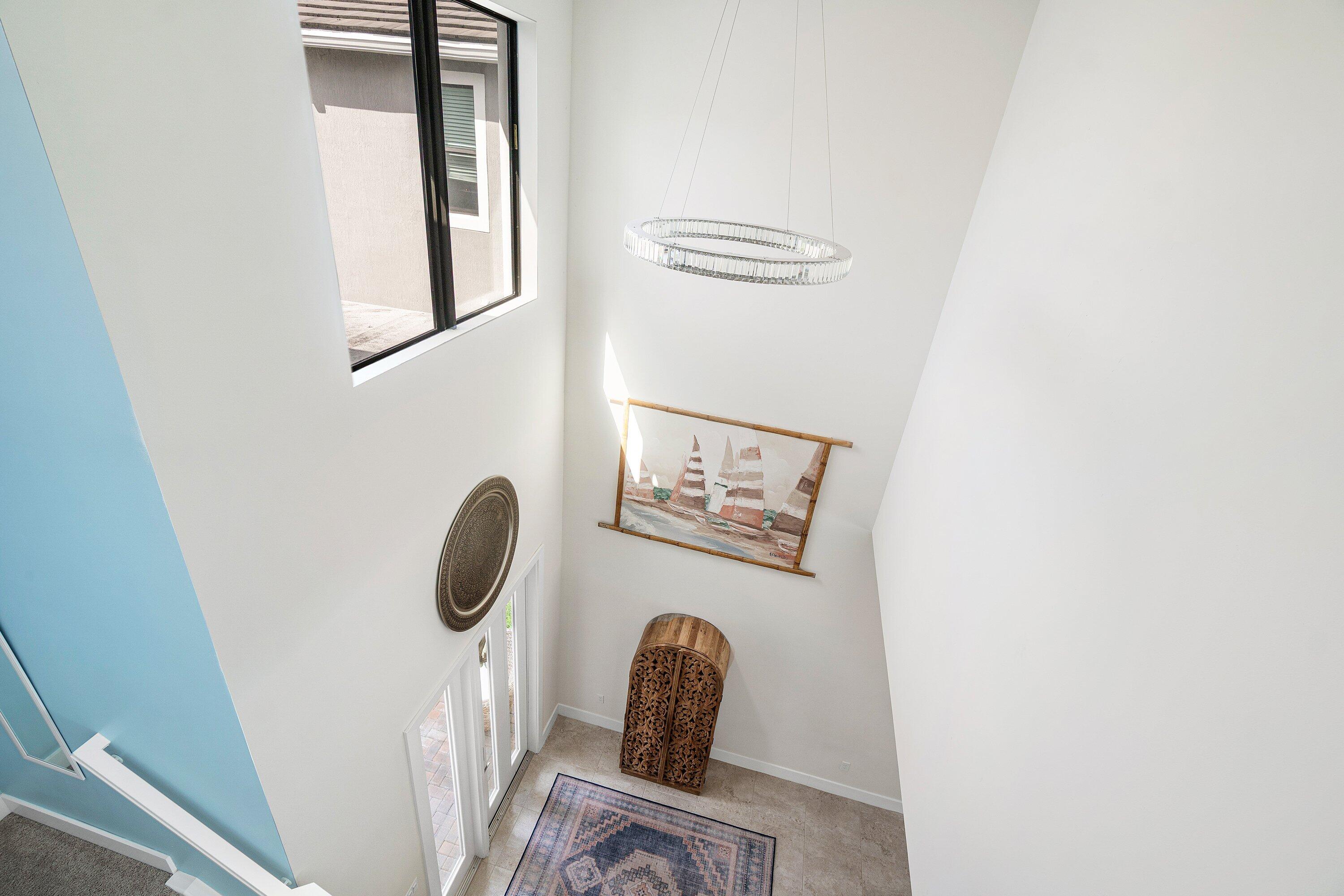 7296 Estero ()