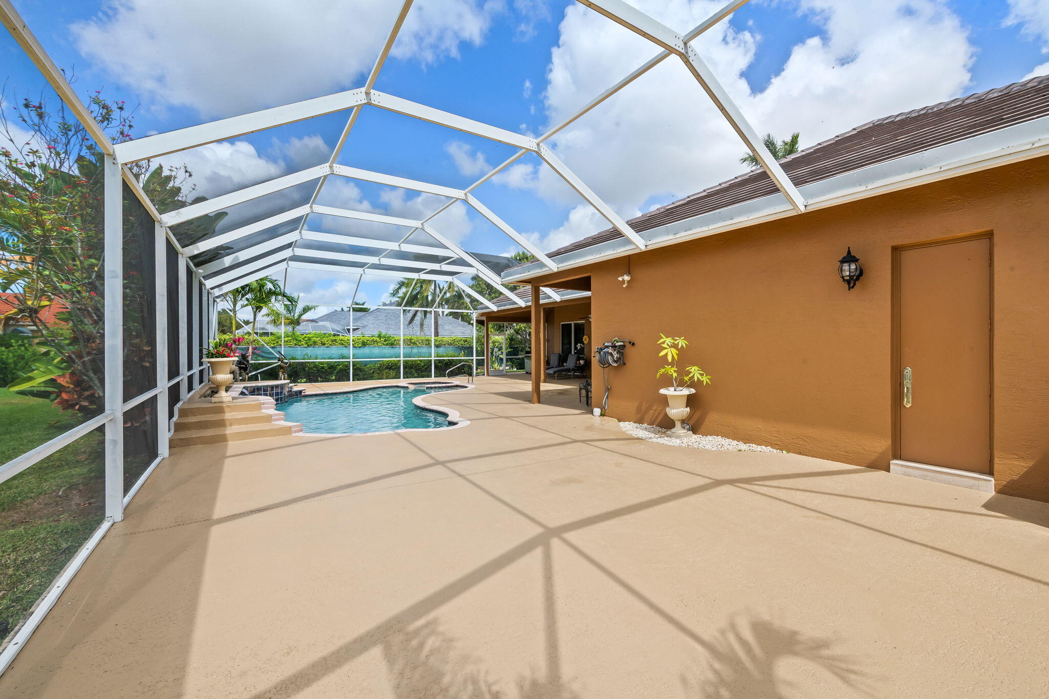 21305 Rock Ridge Dr