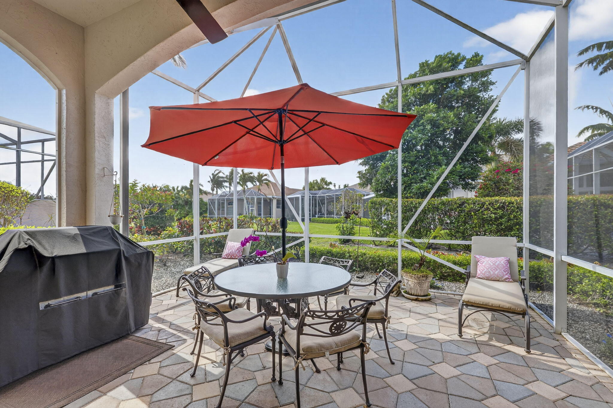 6787 Fairway Lakes Dr
