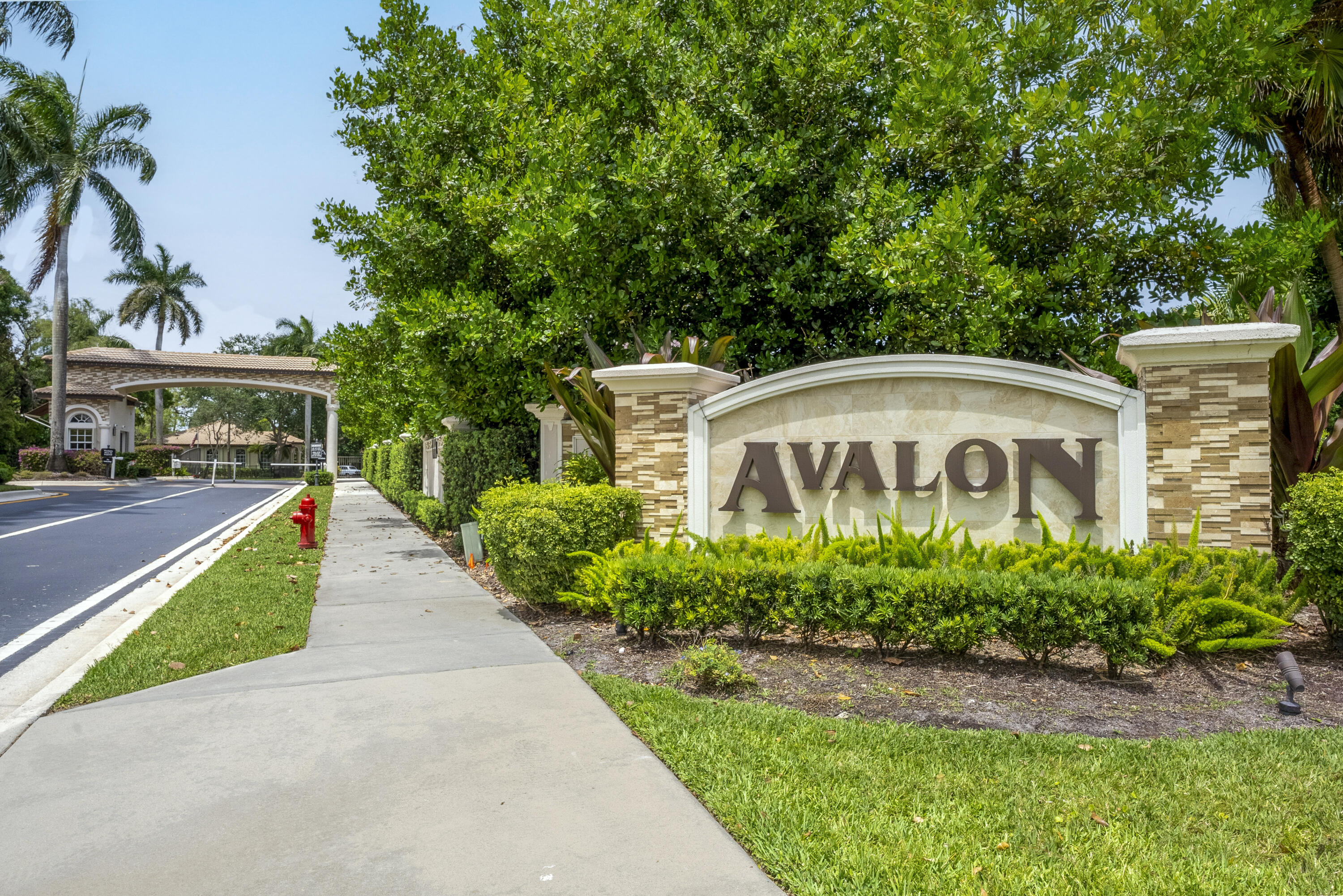 21836 Cypress Palm Ct