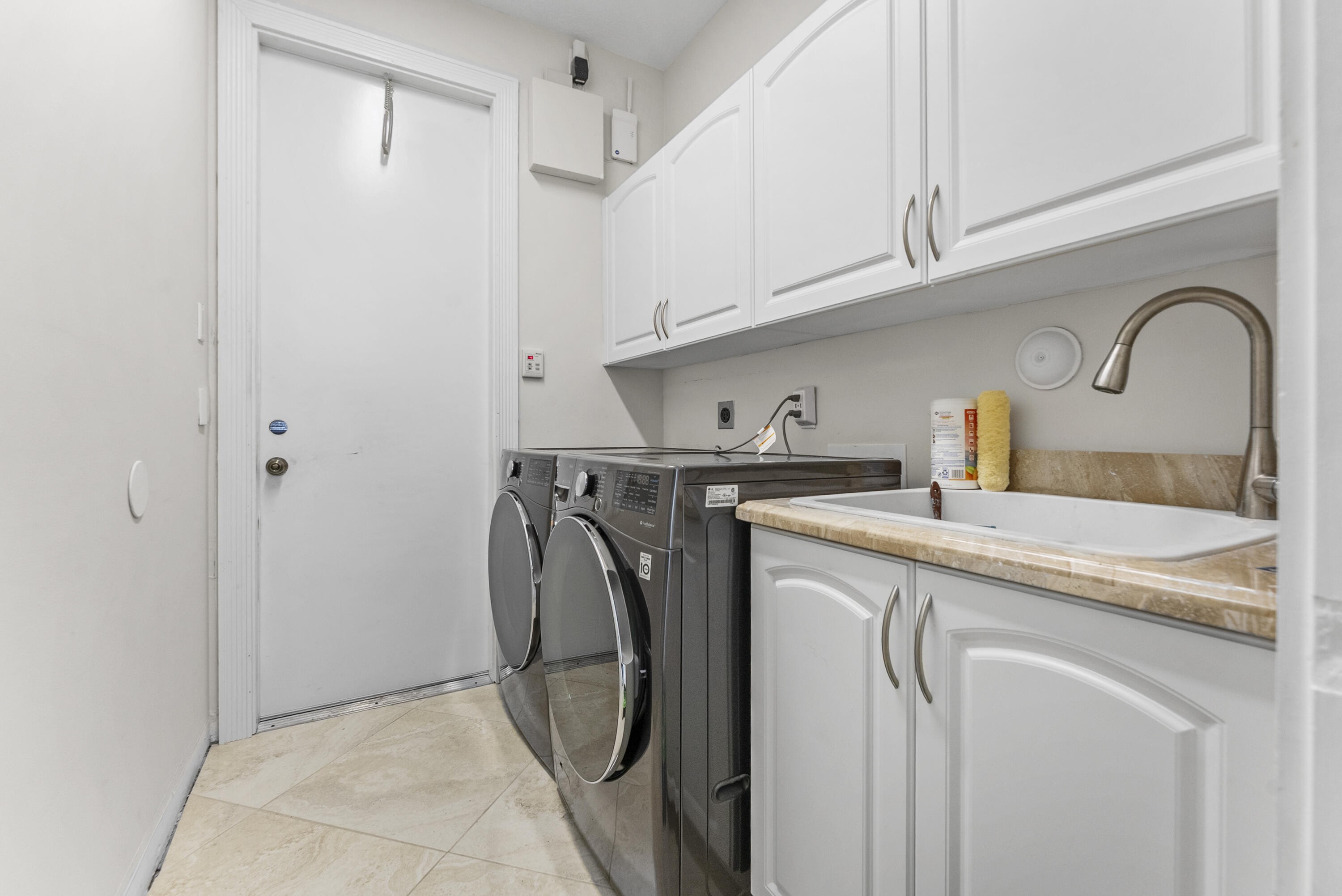 21836 Cypress Palm Ct