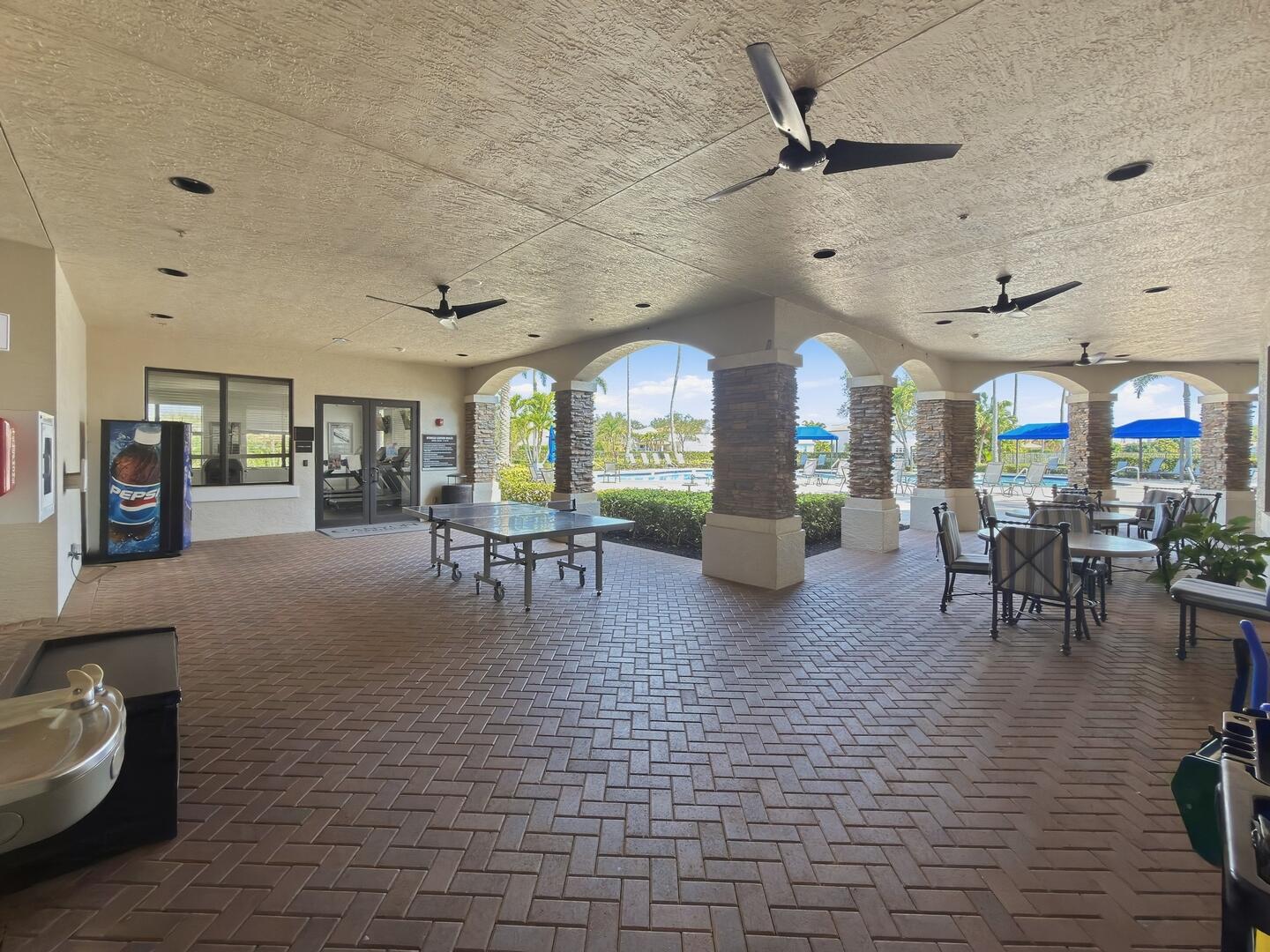 11912 Fox Hill Circle