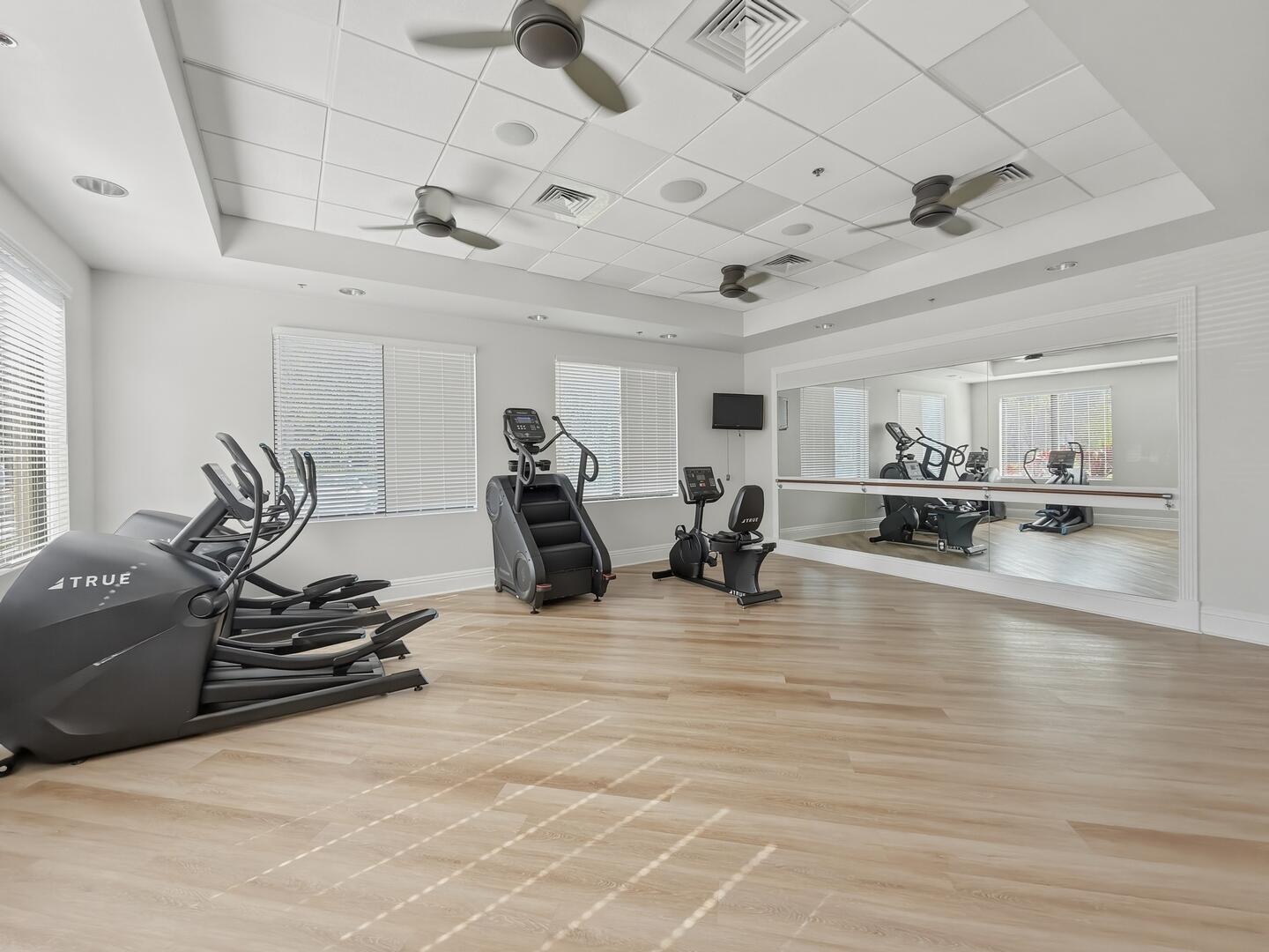 11912 Fox Hill Circle