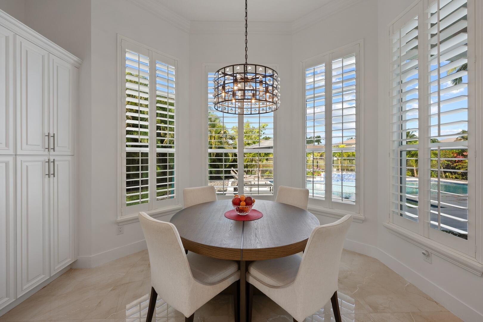 11912 Fox Hill Circle