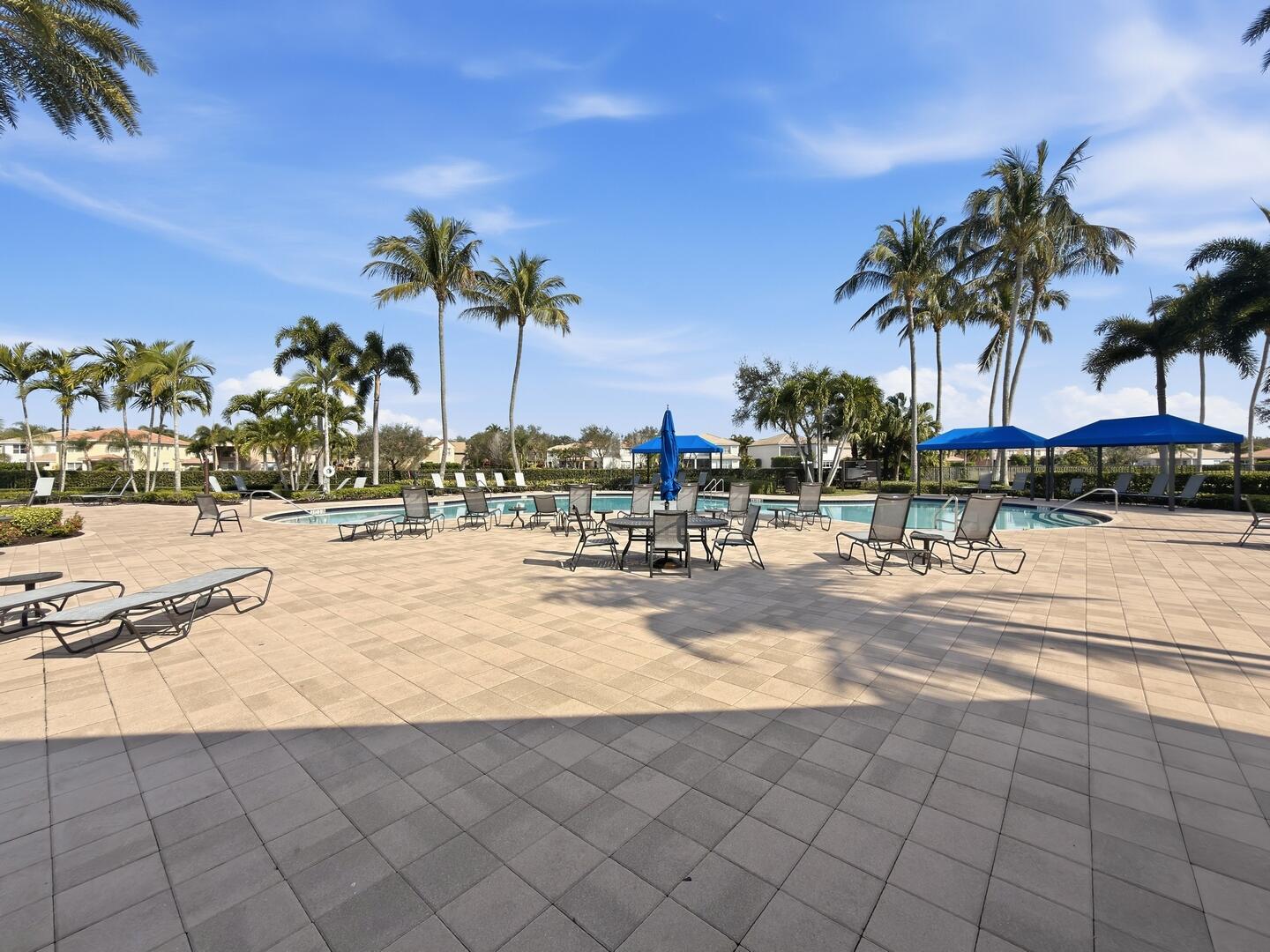 11912 Fox Hill Circle