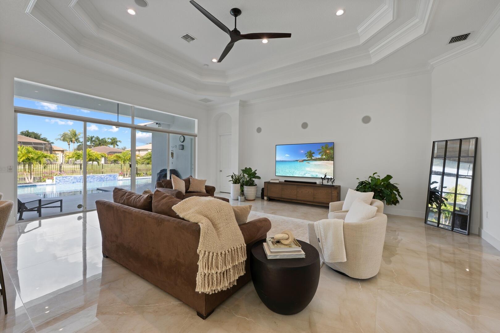 11912 Fox Hill Circle