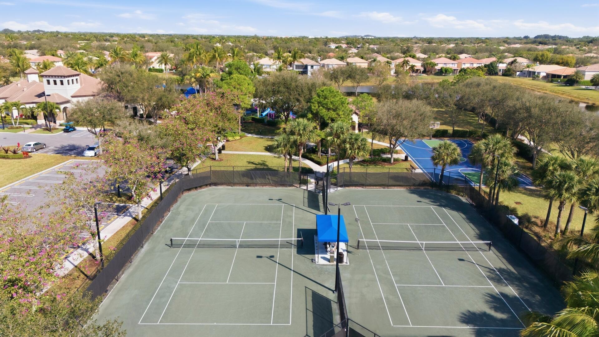 11912 Fox Hill Circle