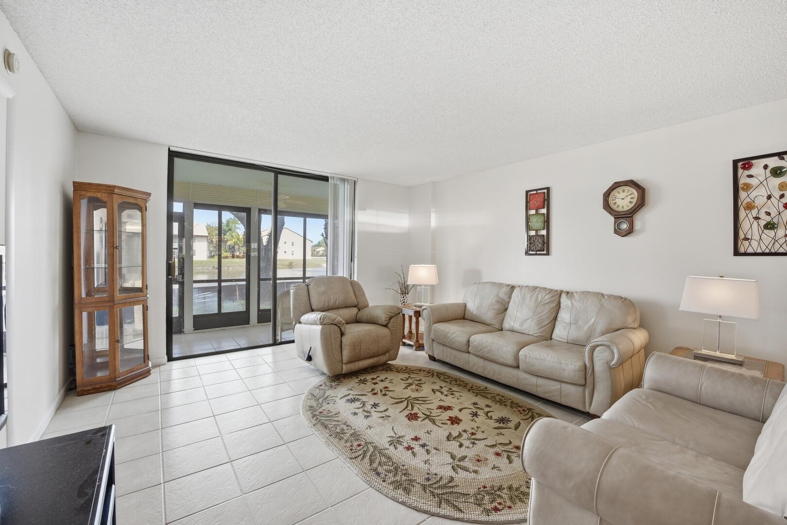 4725 E Lucerne Lakes Blvd Boulevard 110
