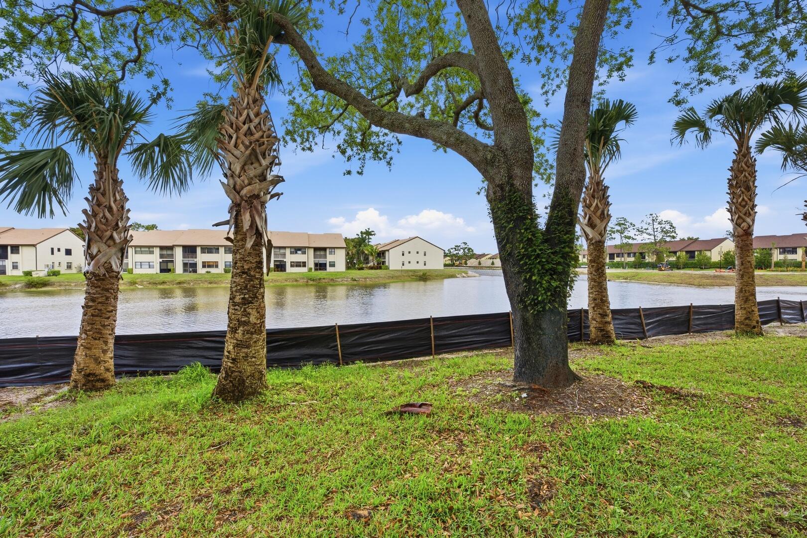 4725 E Lucerne Lakes Blvd Boulevard 110