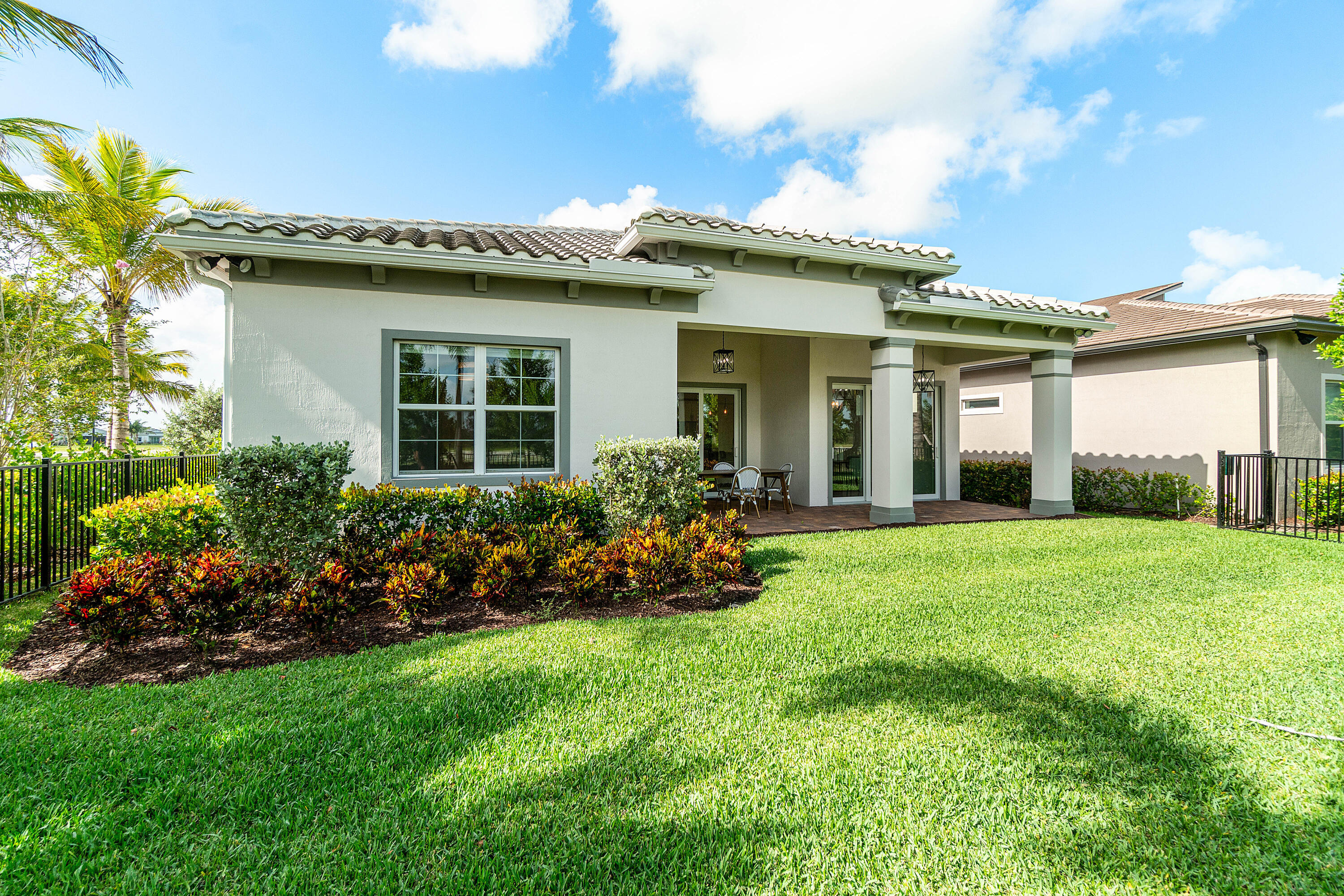 12505 Triumph Lane
