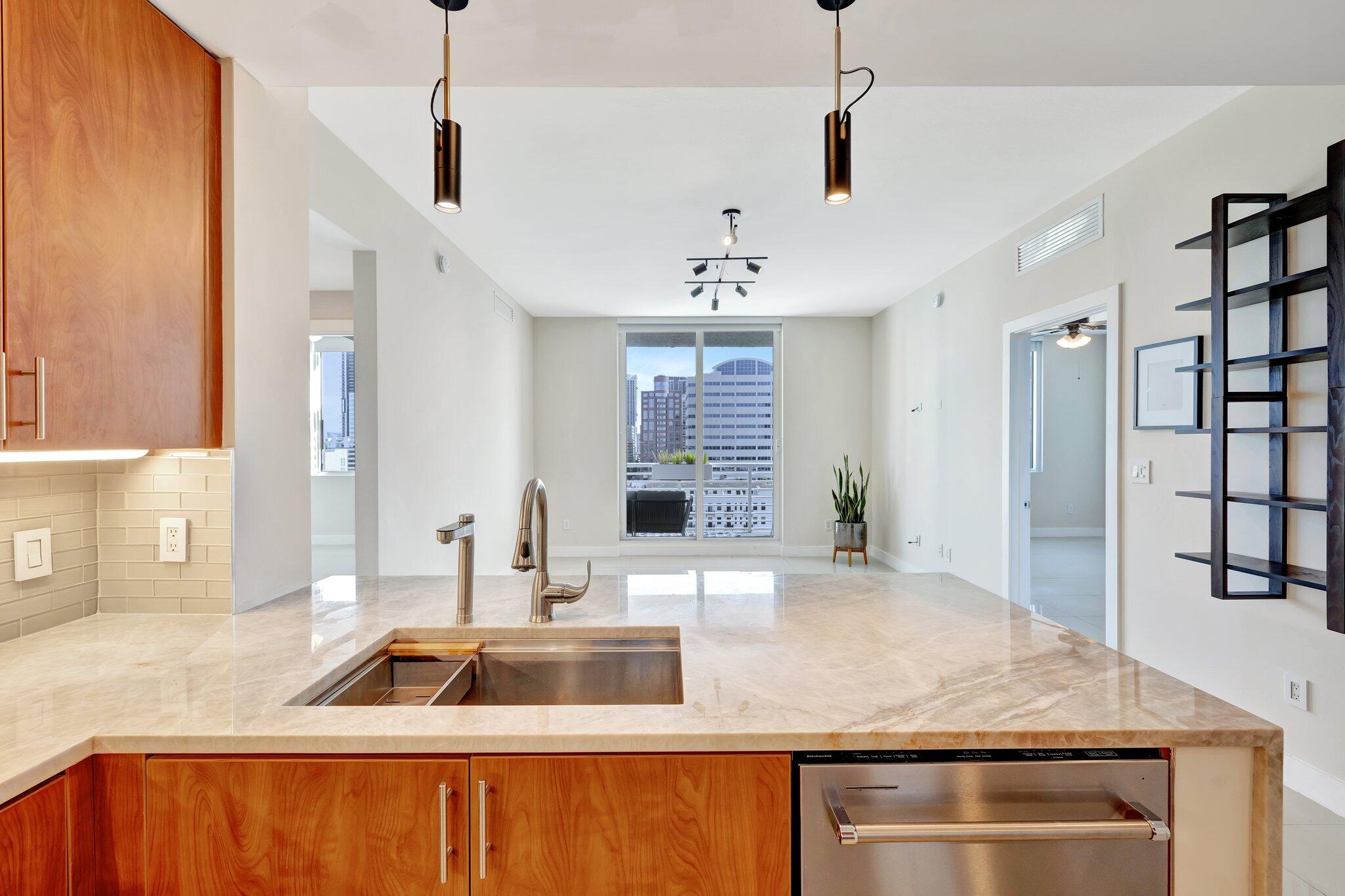 315 NE 3rd Avenue 1505