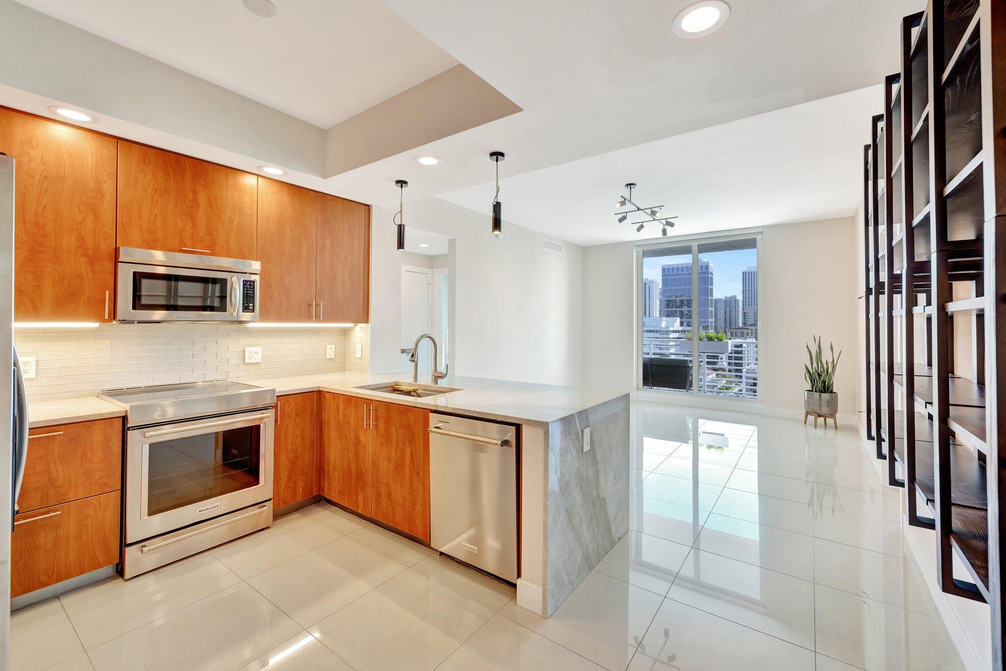 315 NE 3rd Avenue 1505