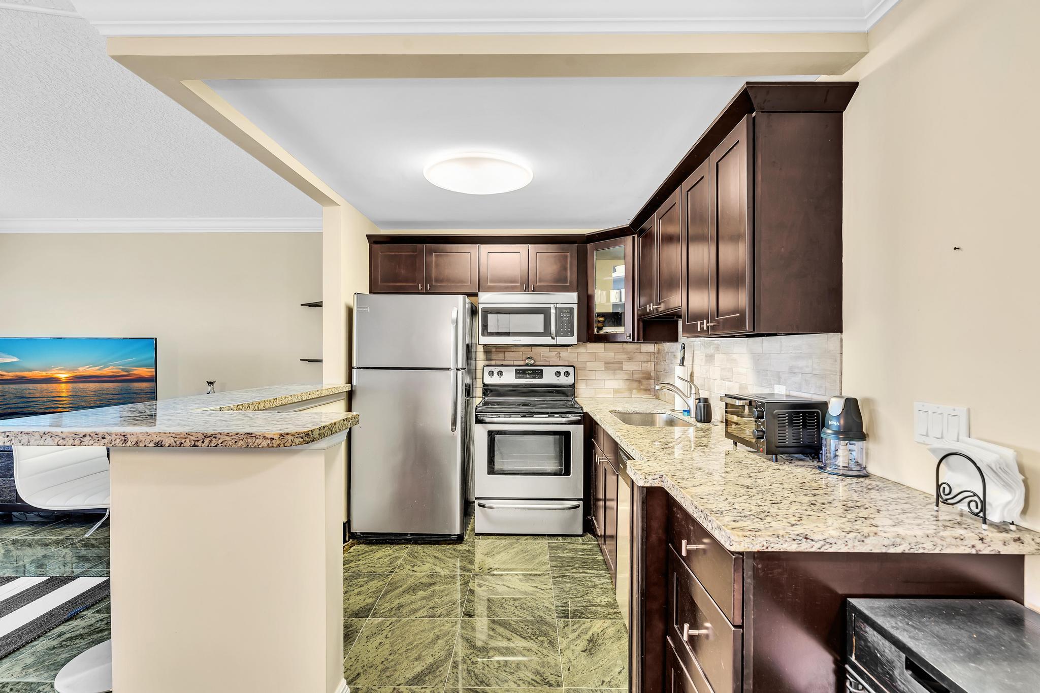 2123 Cambridge F