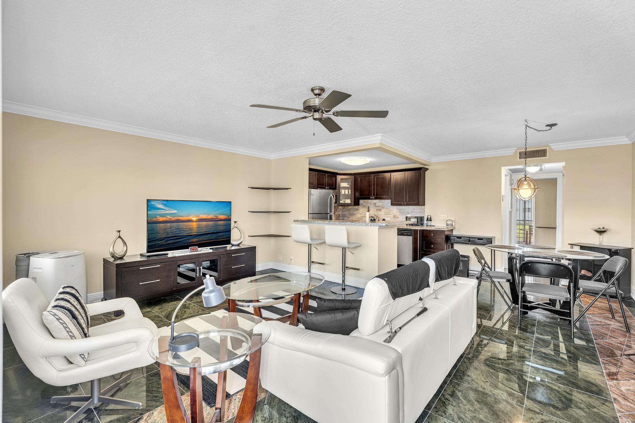 2123 Cambridge F