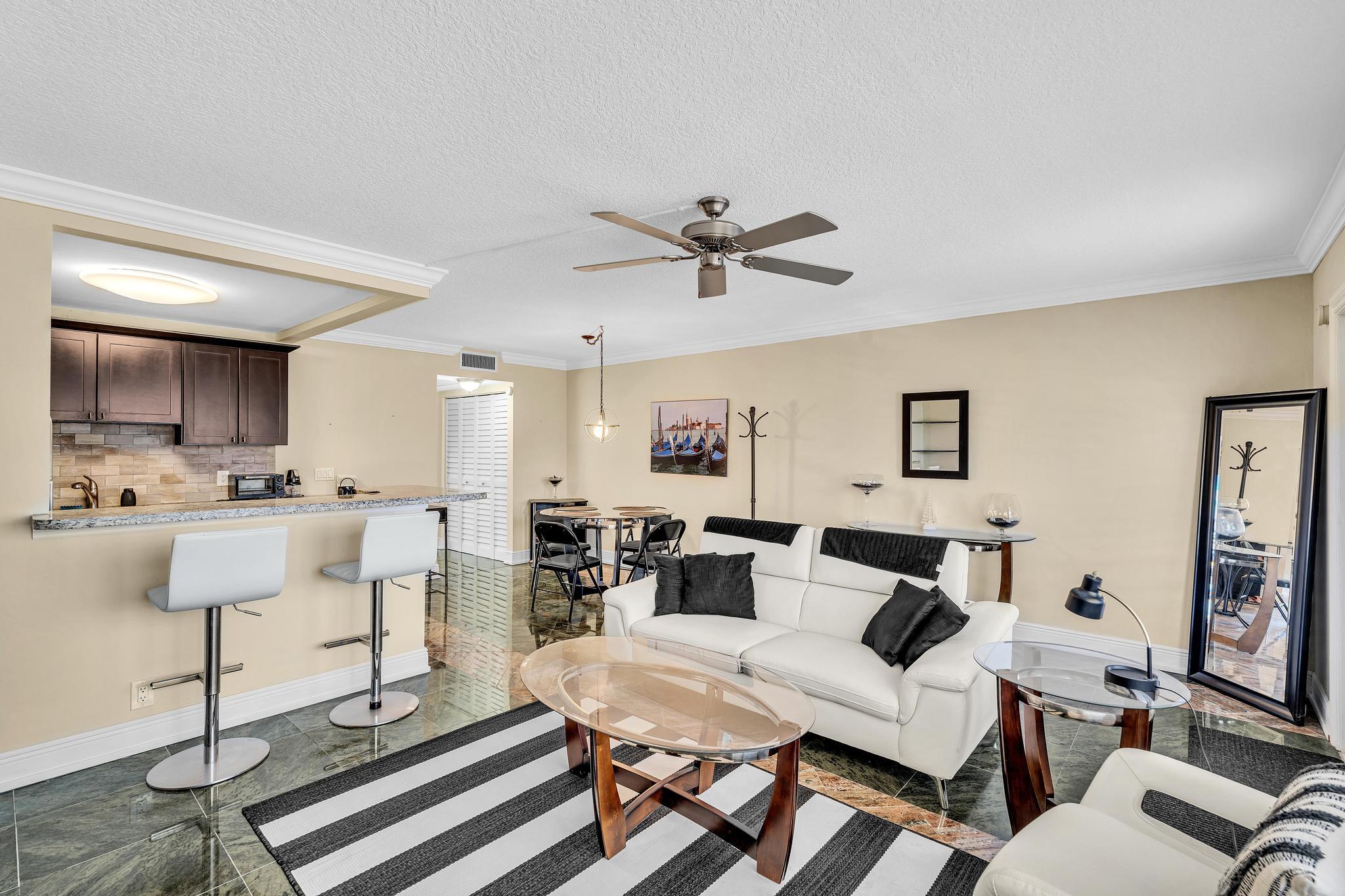 2123 Cambridge F