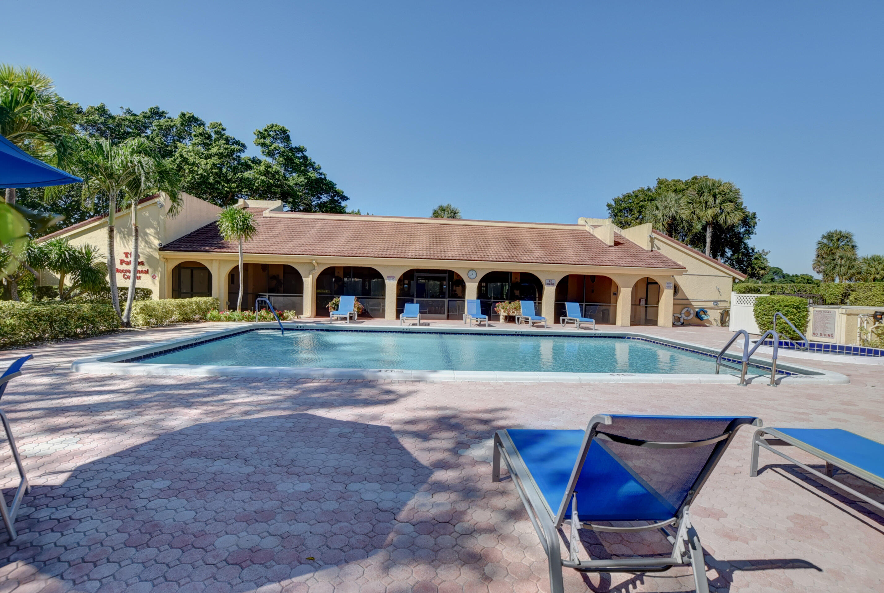 9260 SW 14th Street 2207