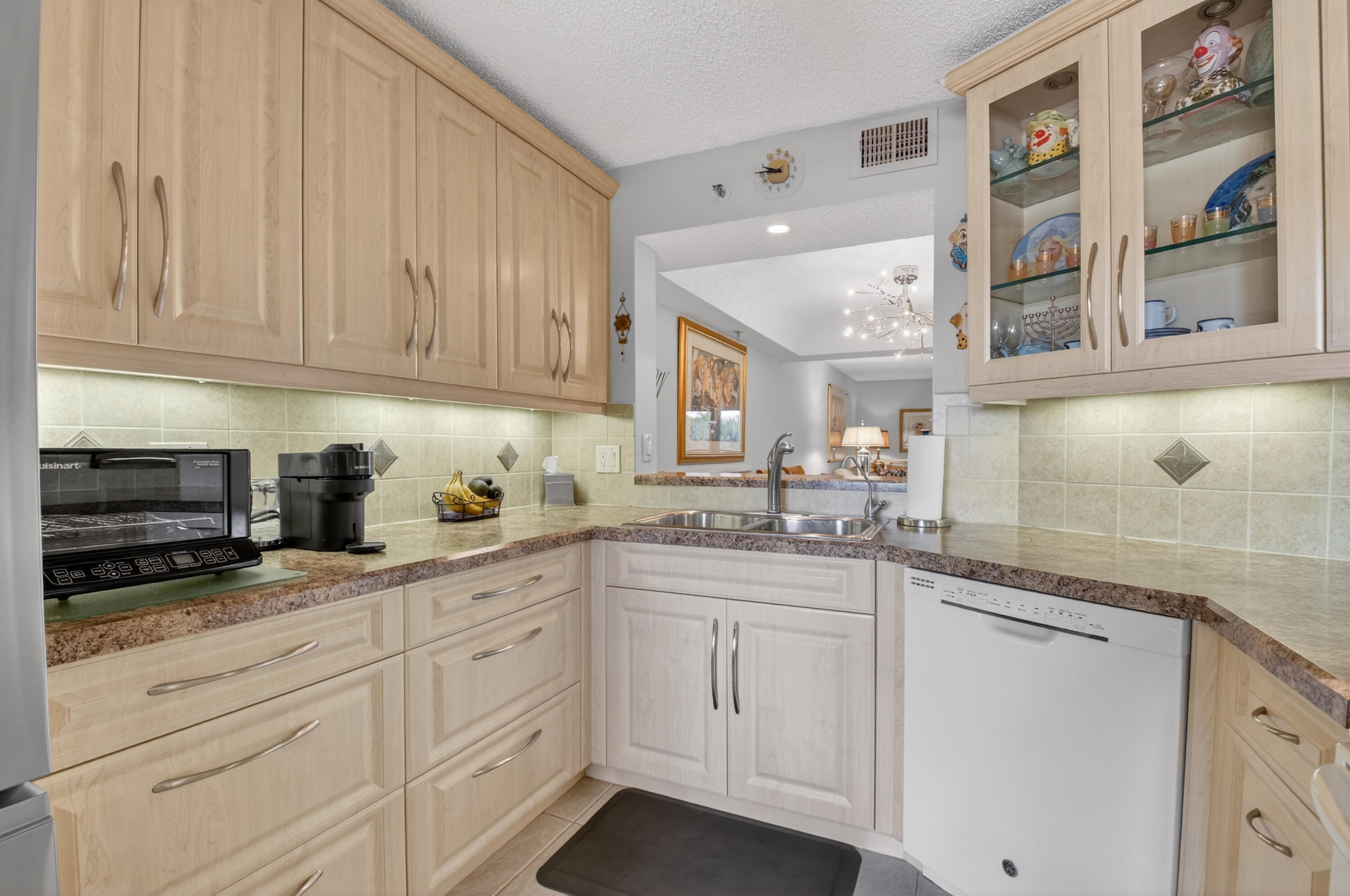 9260 SW 14th Street 2207