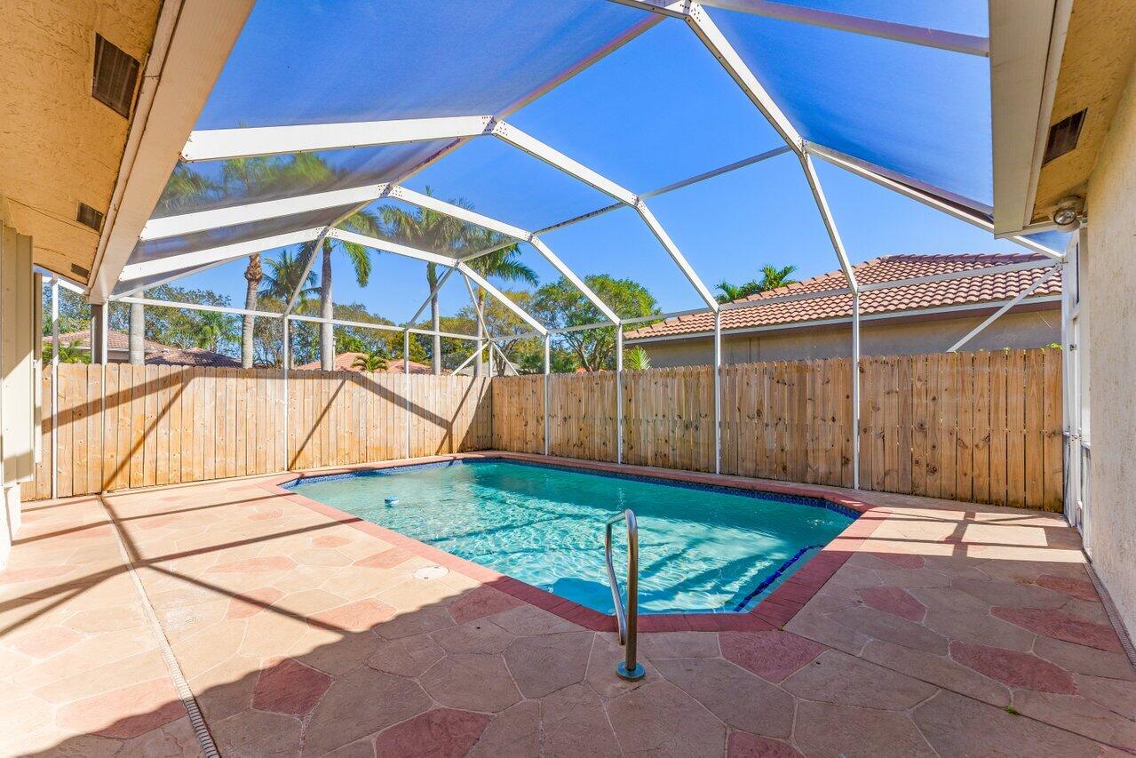 5872 NW 73rd Court