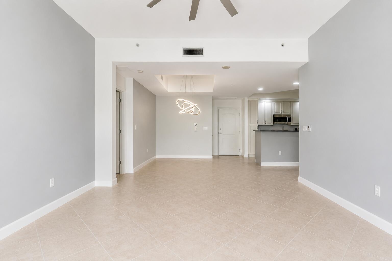 801 S Olive Avenue 1515