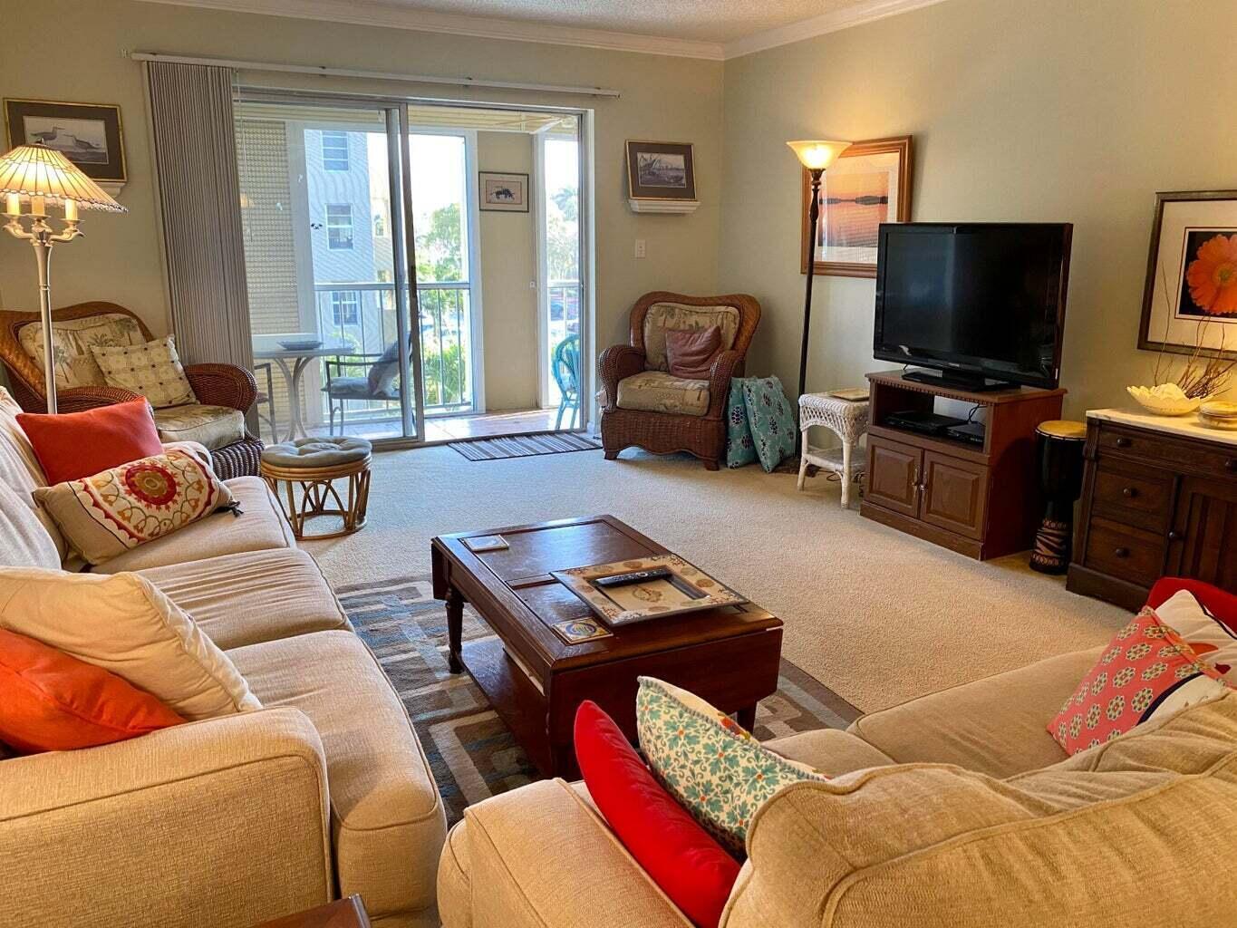 950 Ponce De Leon Road 309