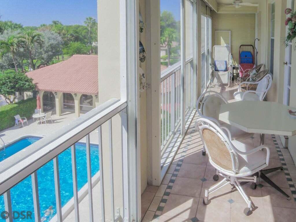 950 Ponce De Leon Road 309