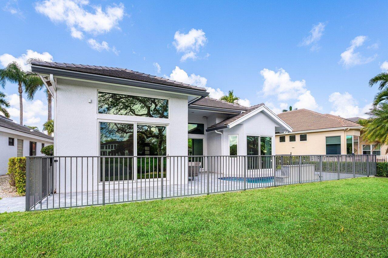 5440 NW 41st Terrace