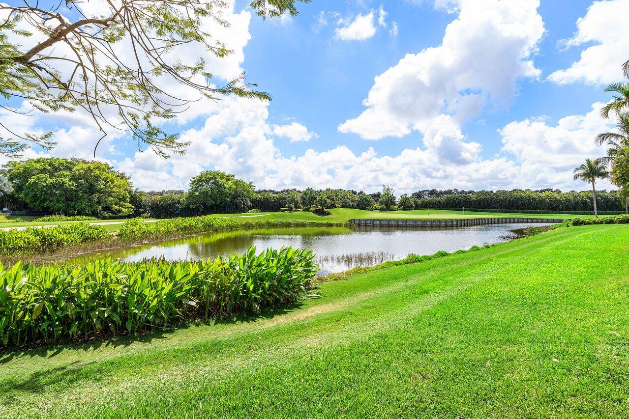 5440 NW 41st Terrace