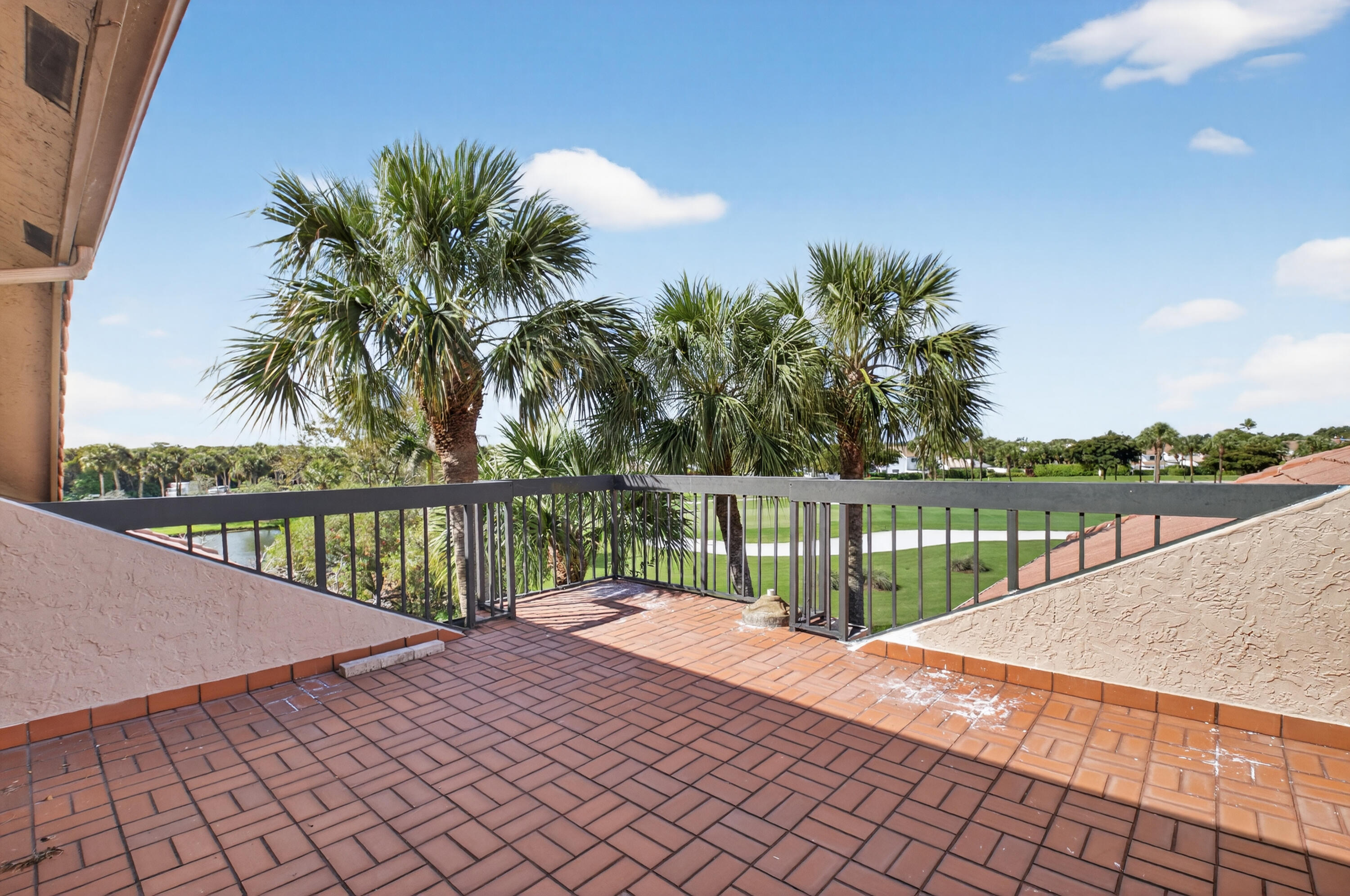 19407 Sabal Lake Drive 5016