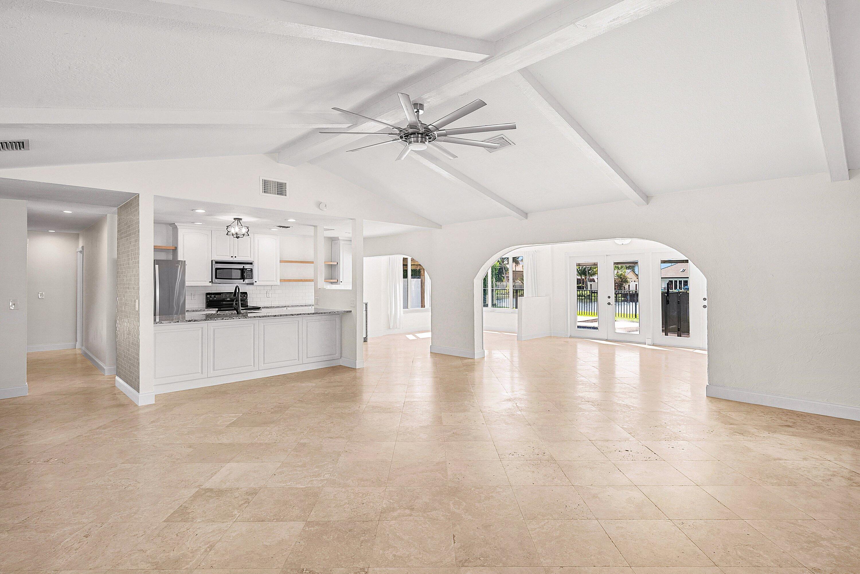 1508 Cormorant Road