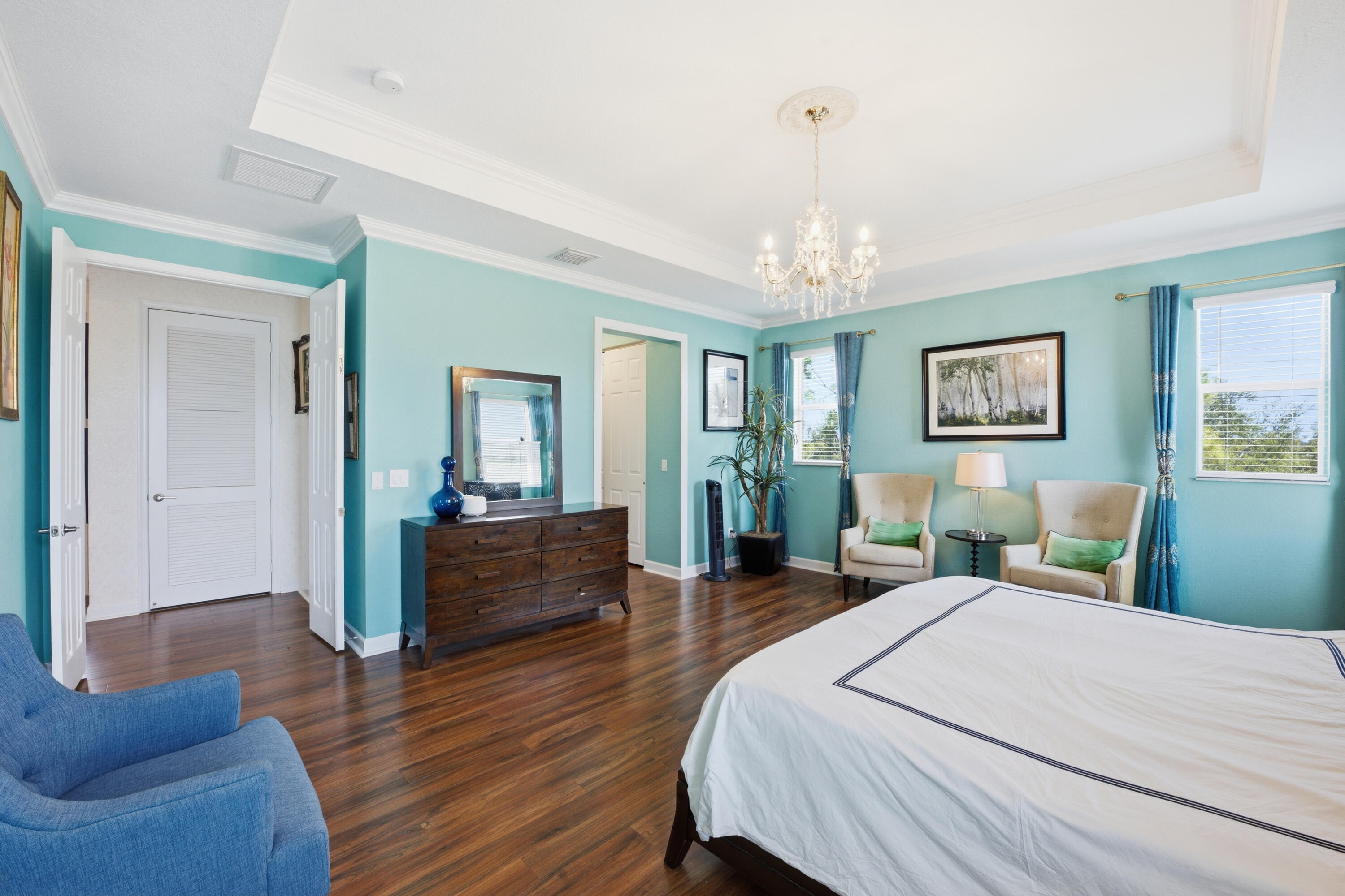 984 Sterling Pine Place