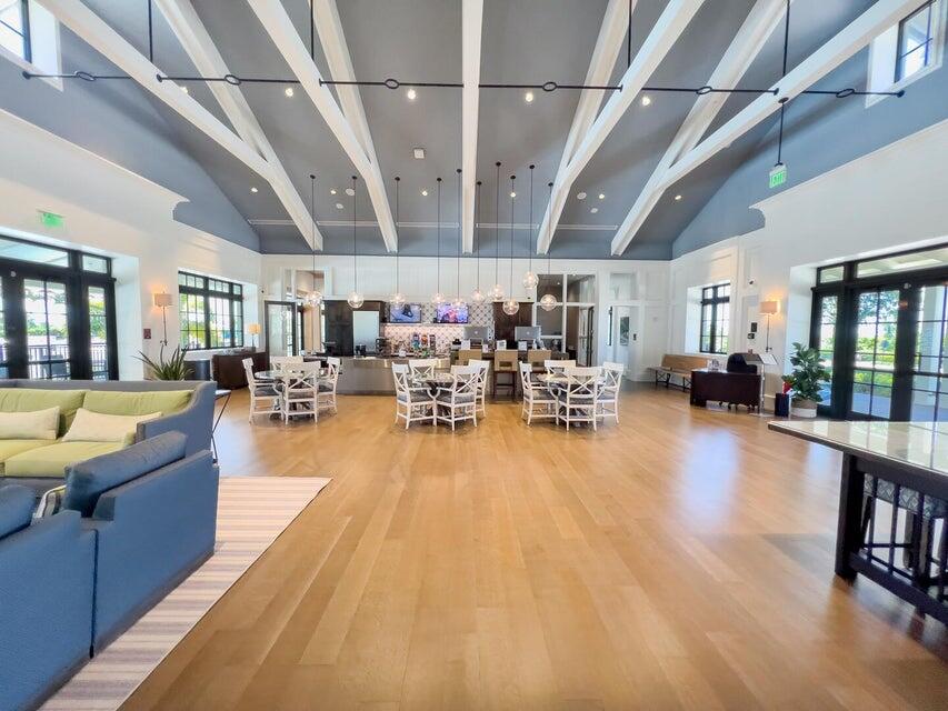 984 Sterling Pine Place