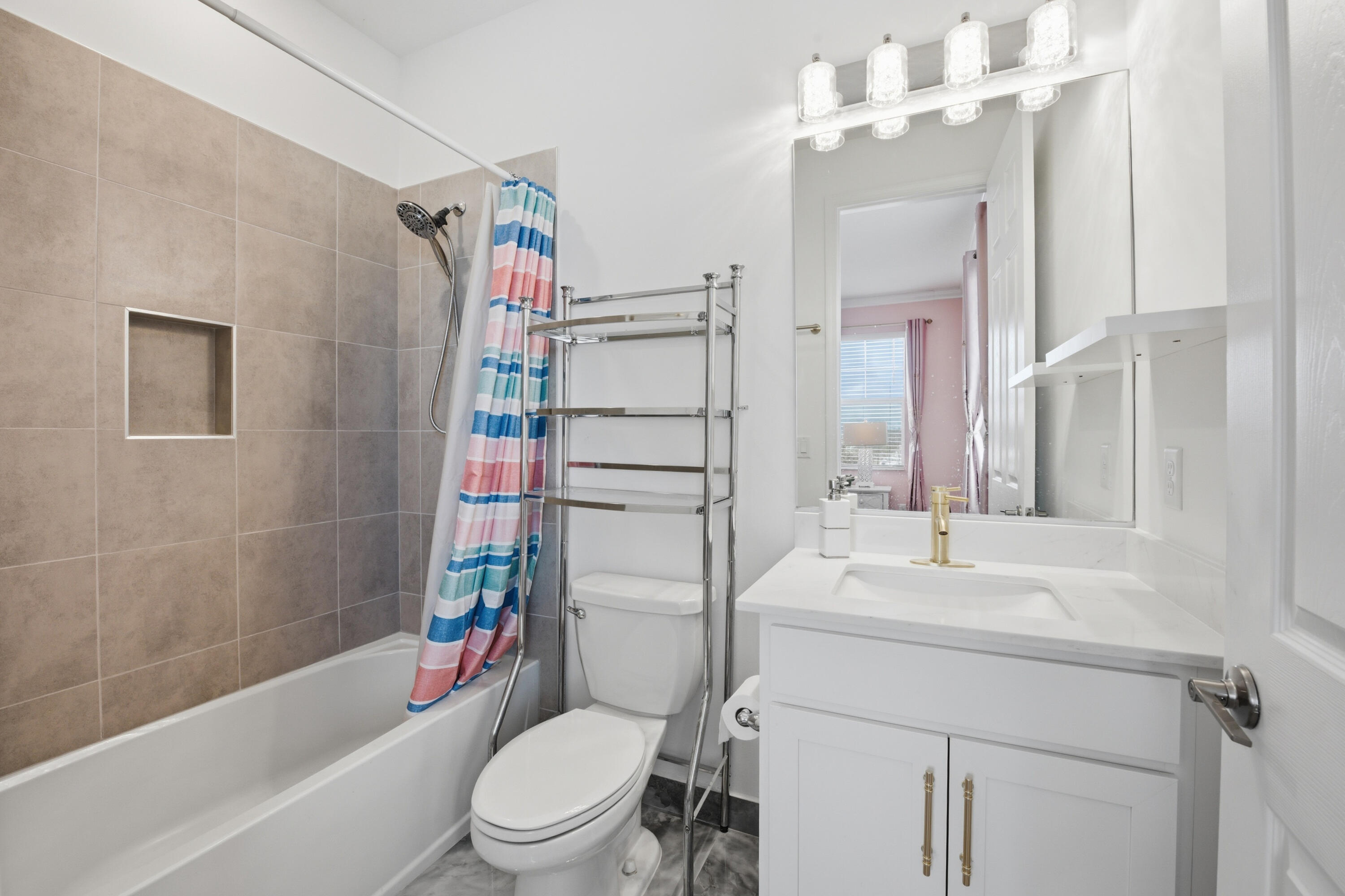 984 Sterling Pine Place