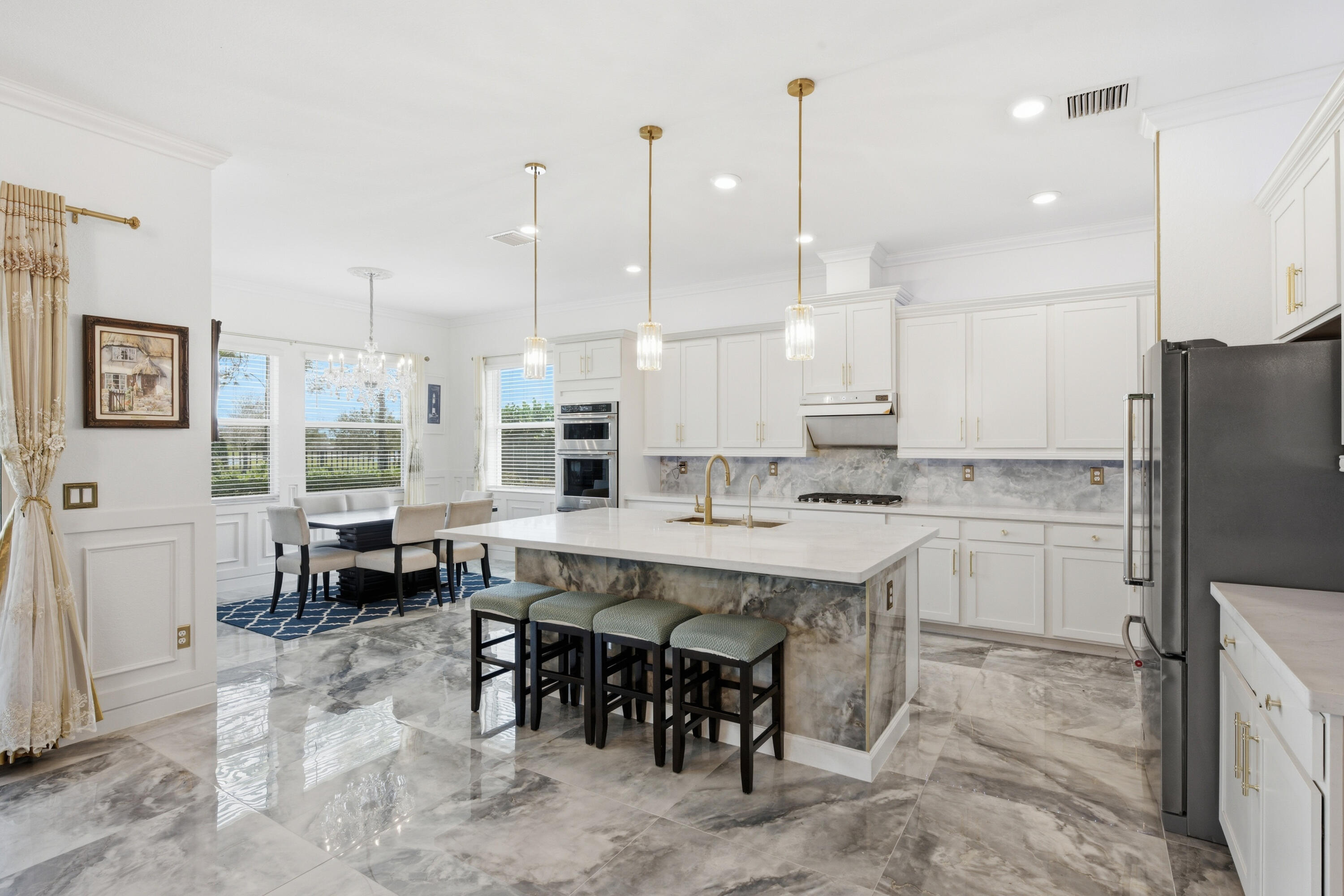 984 Sterling Pine Place